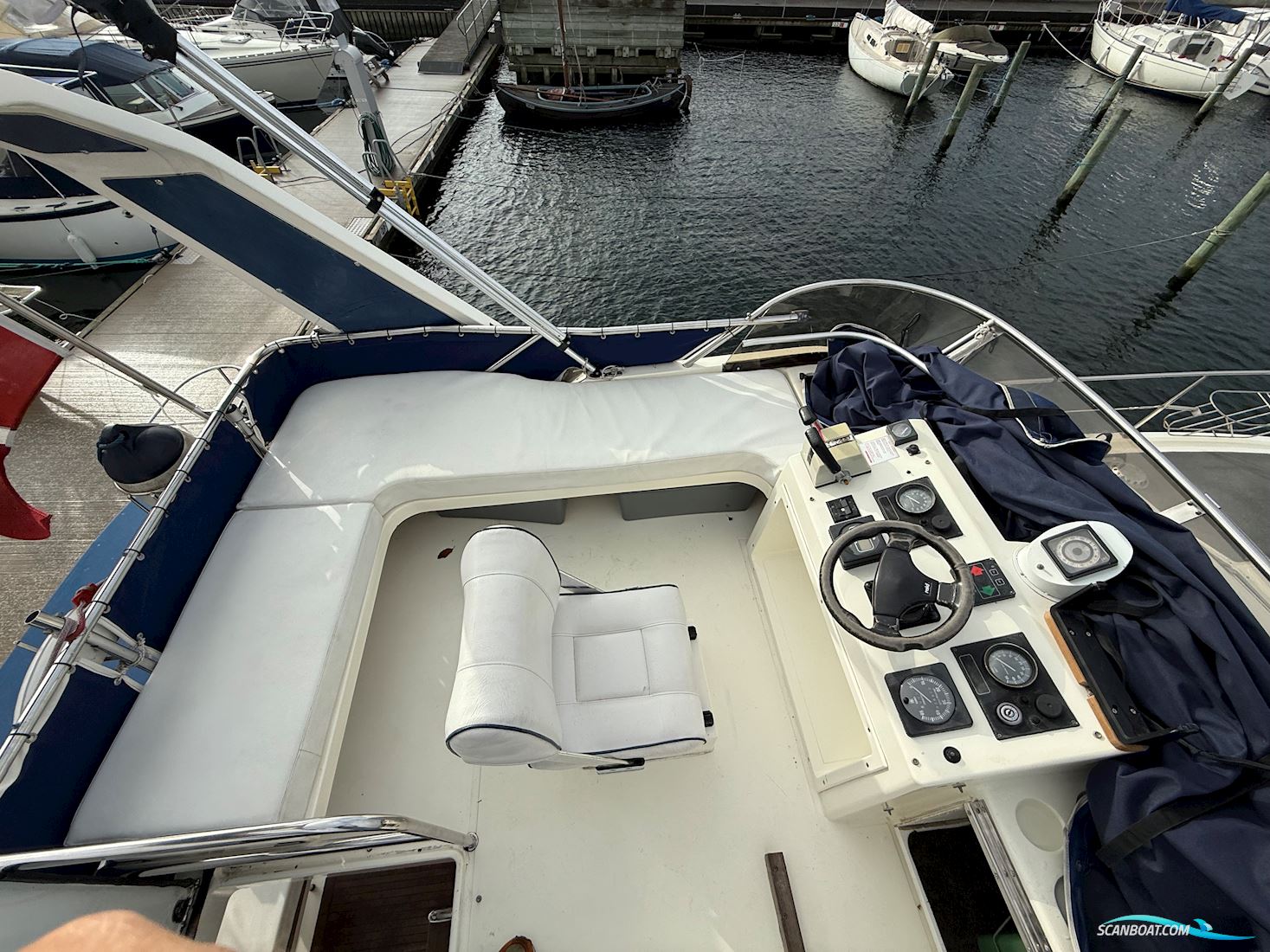 Fairline 31 Corniche
