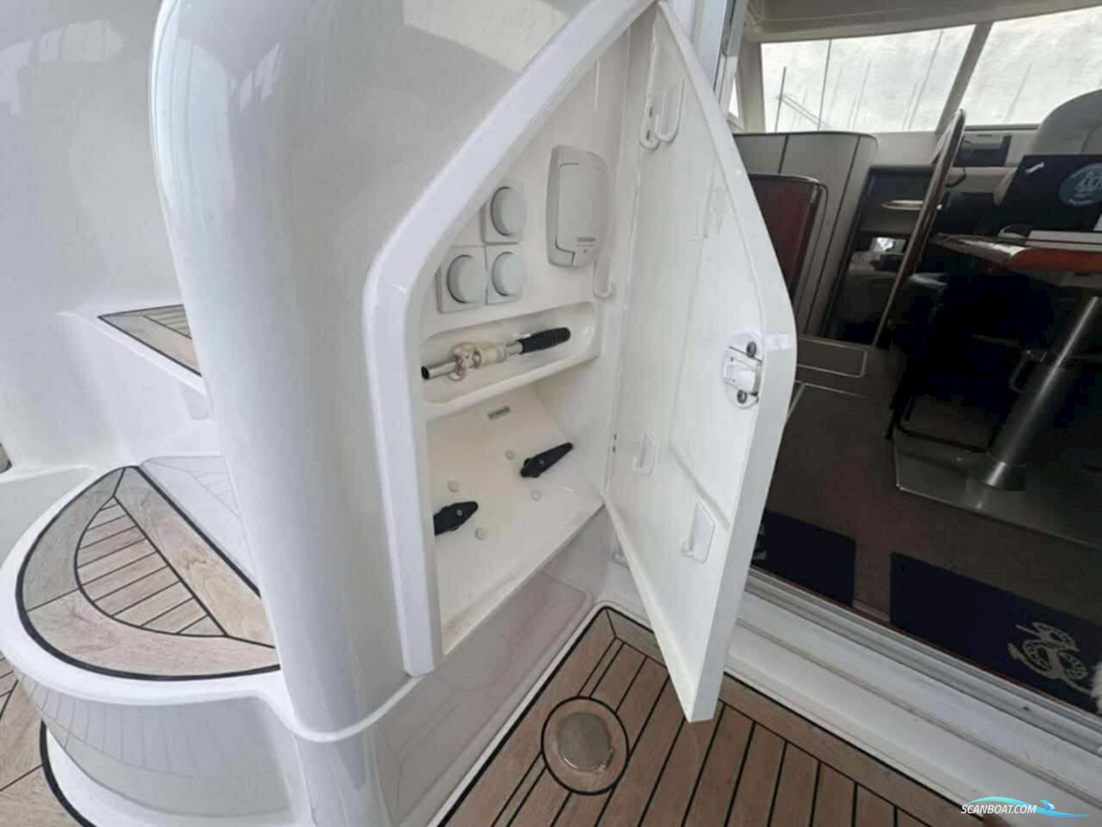 Fairline Phantom 38