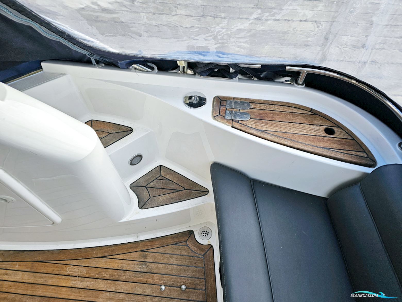 Fairline Phantom 40 Volvo Penta D6-370 EVC