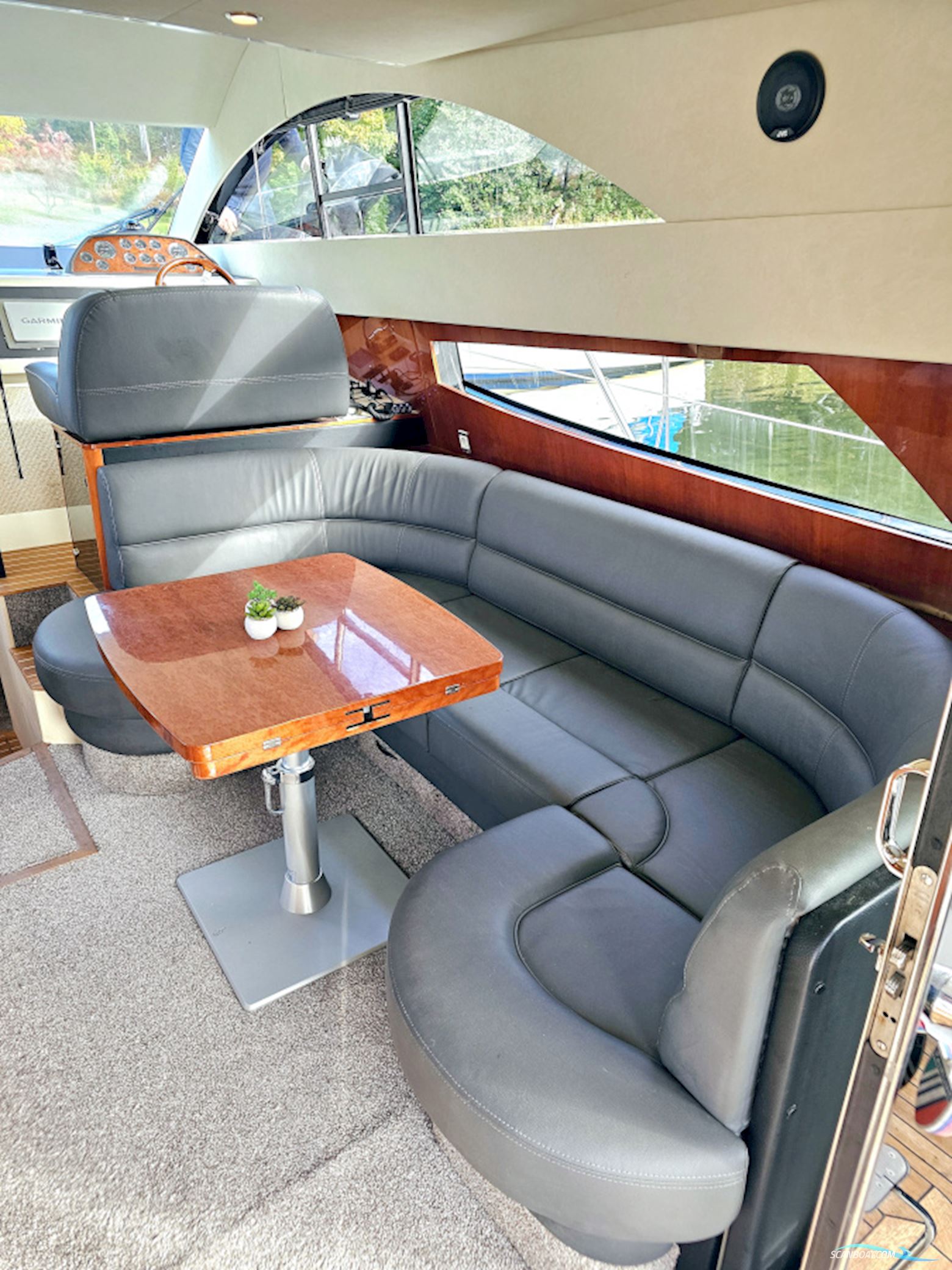 Fairline Phantom 40 Volvo Penta D6-370 EVC