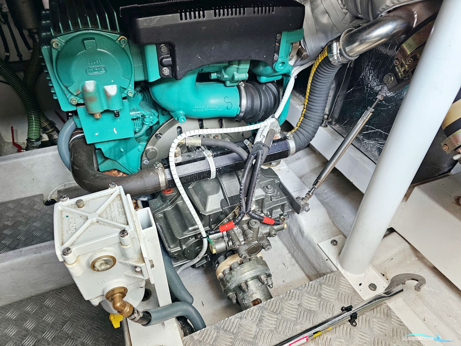 Fairline Phantom 40 Volvo Penta D6-370 EVC