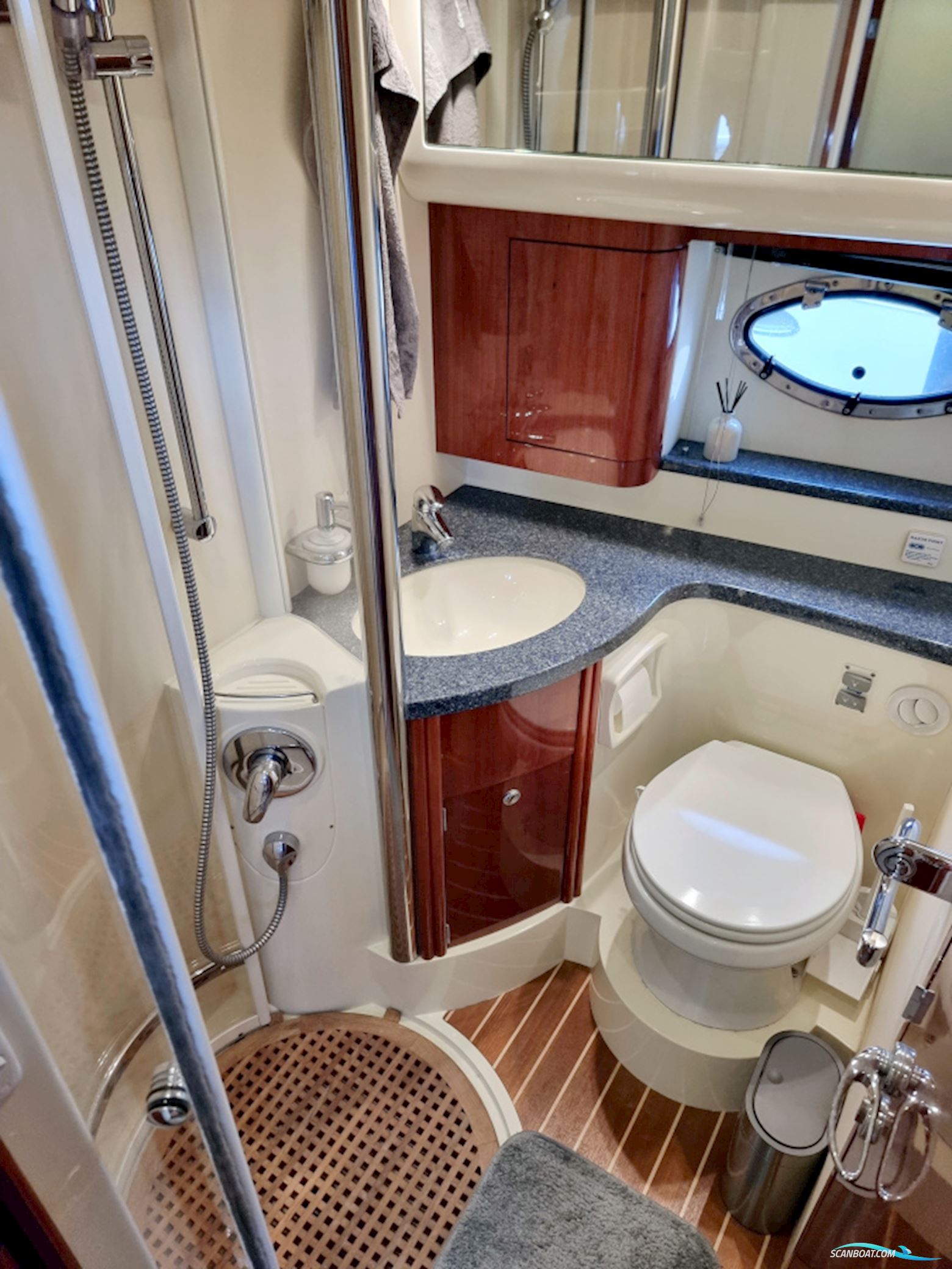 Fairline Phantom 40 Volvo Penta TAMD 63P EC