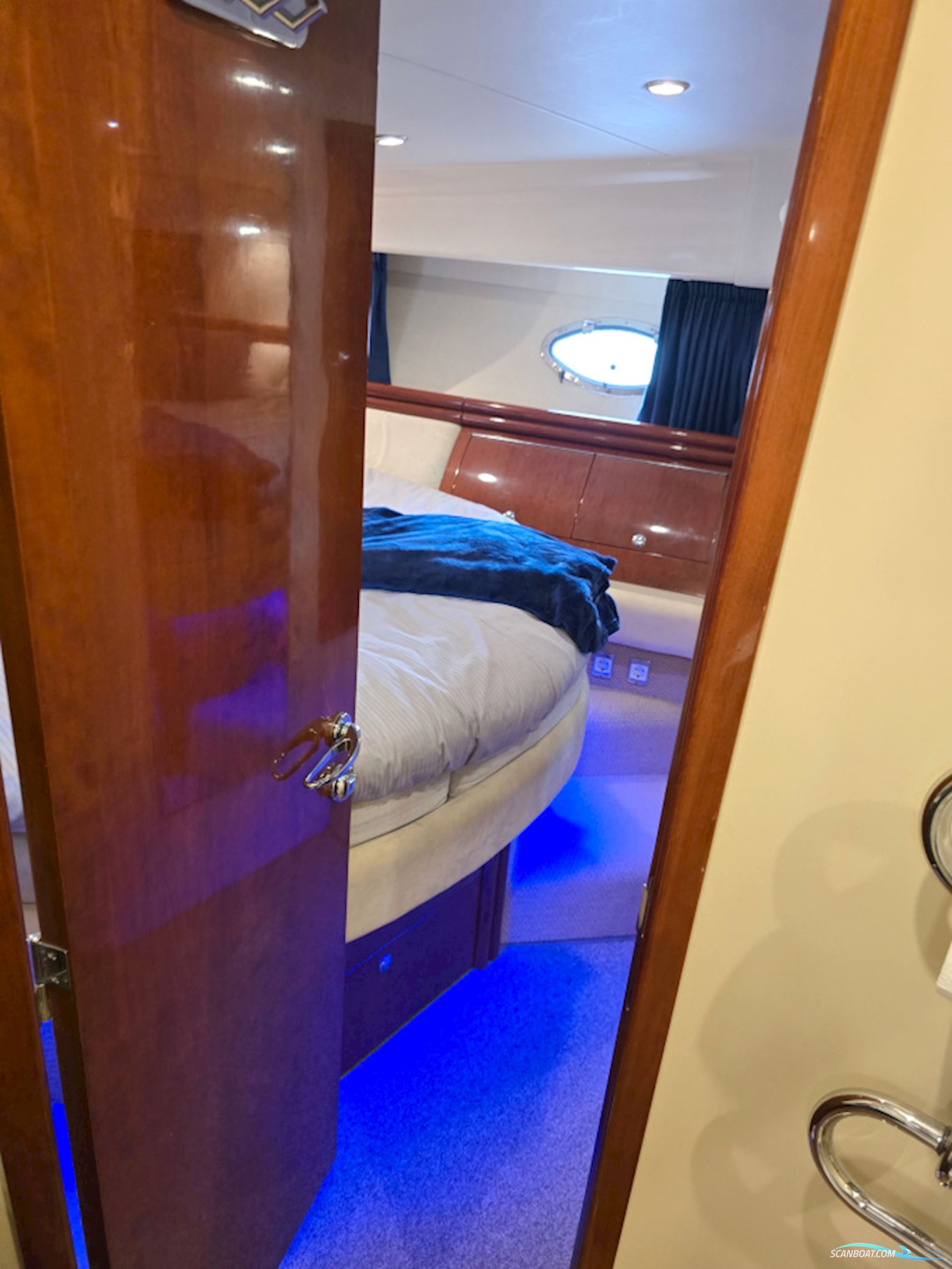 Fairline Phantom 43 Volvo Penta Tamd 74P-A