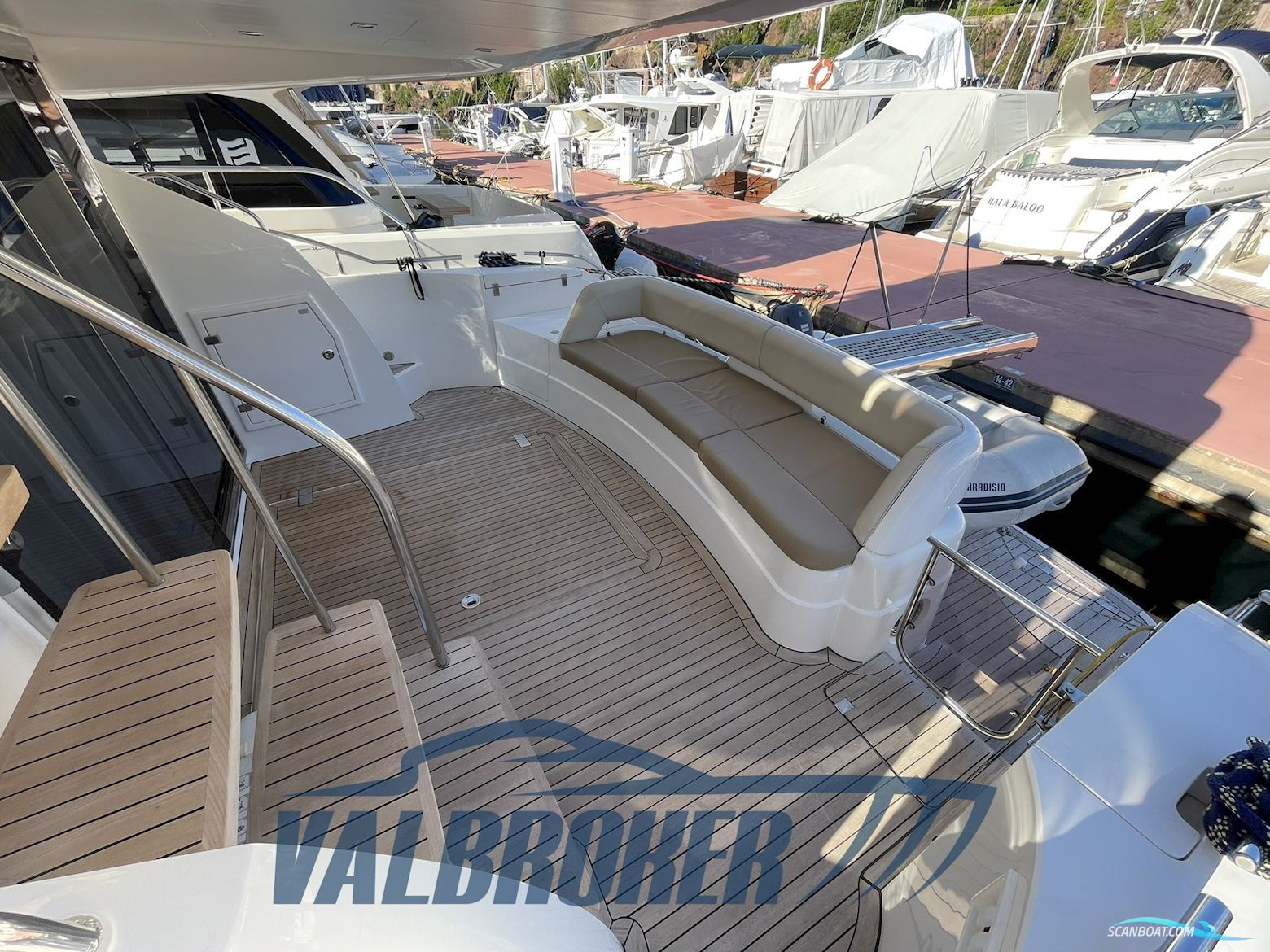 Fairline Phantom 48