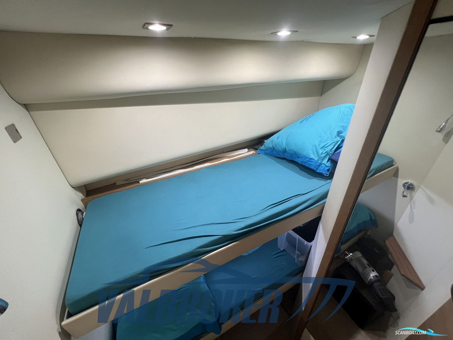 Fairline Phantom 48