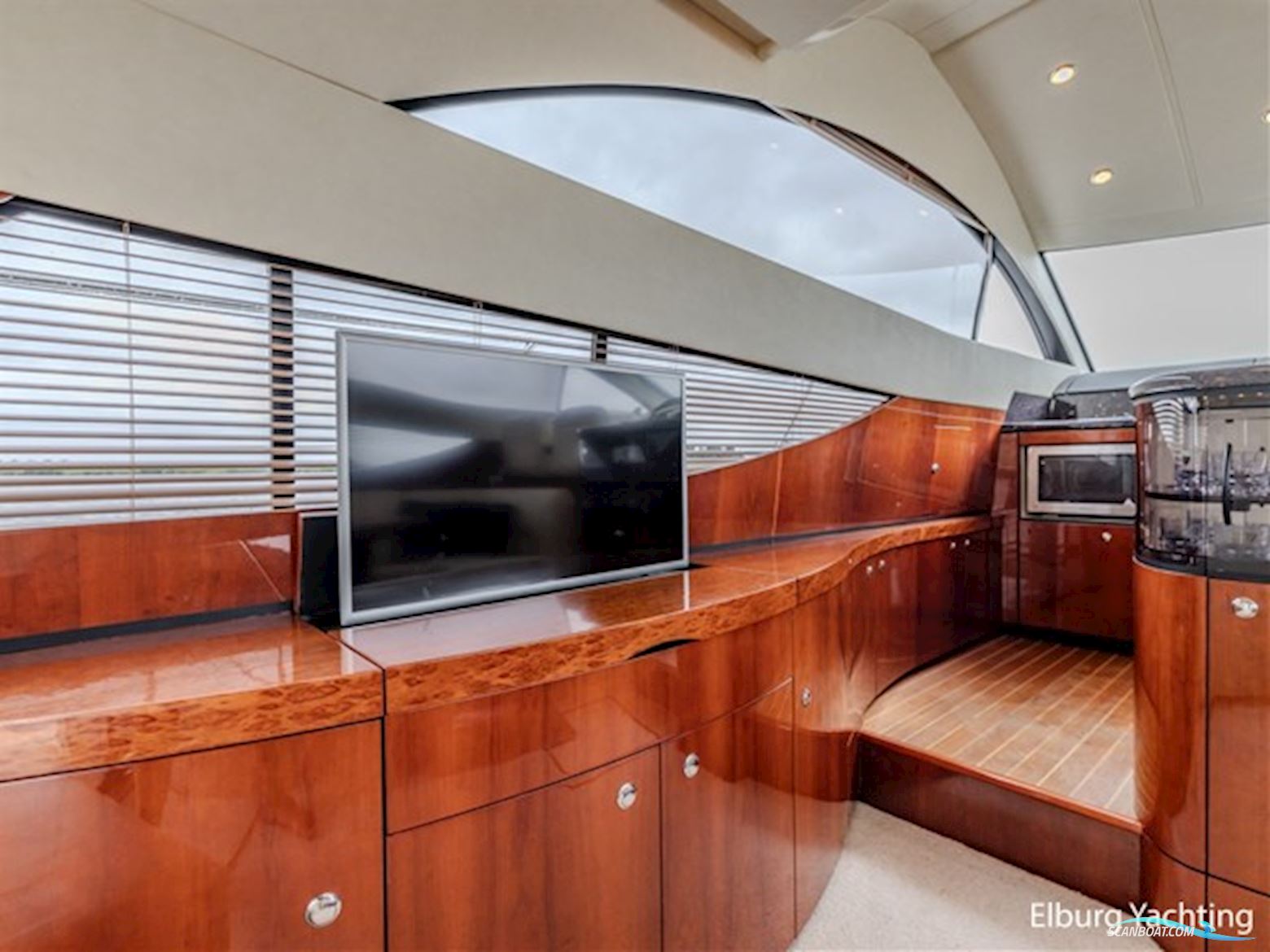 Fairline Phantom 50 - Flybridge 