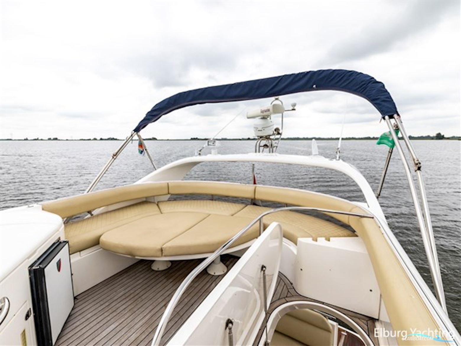 Fairline Phantom 50 - Flybridge 