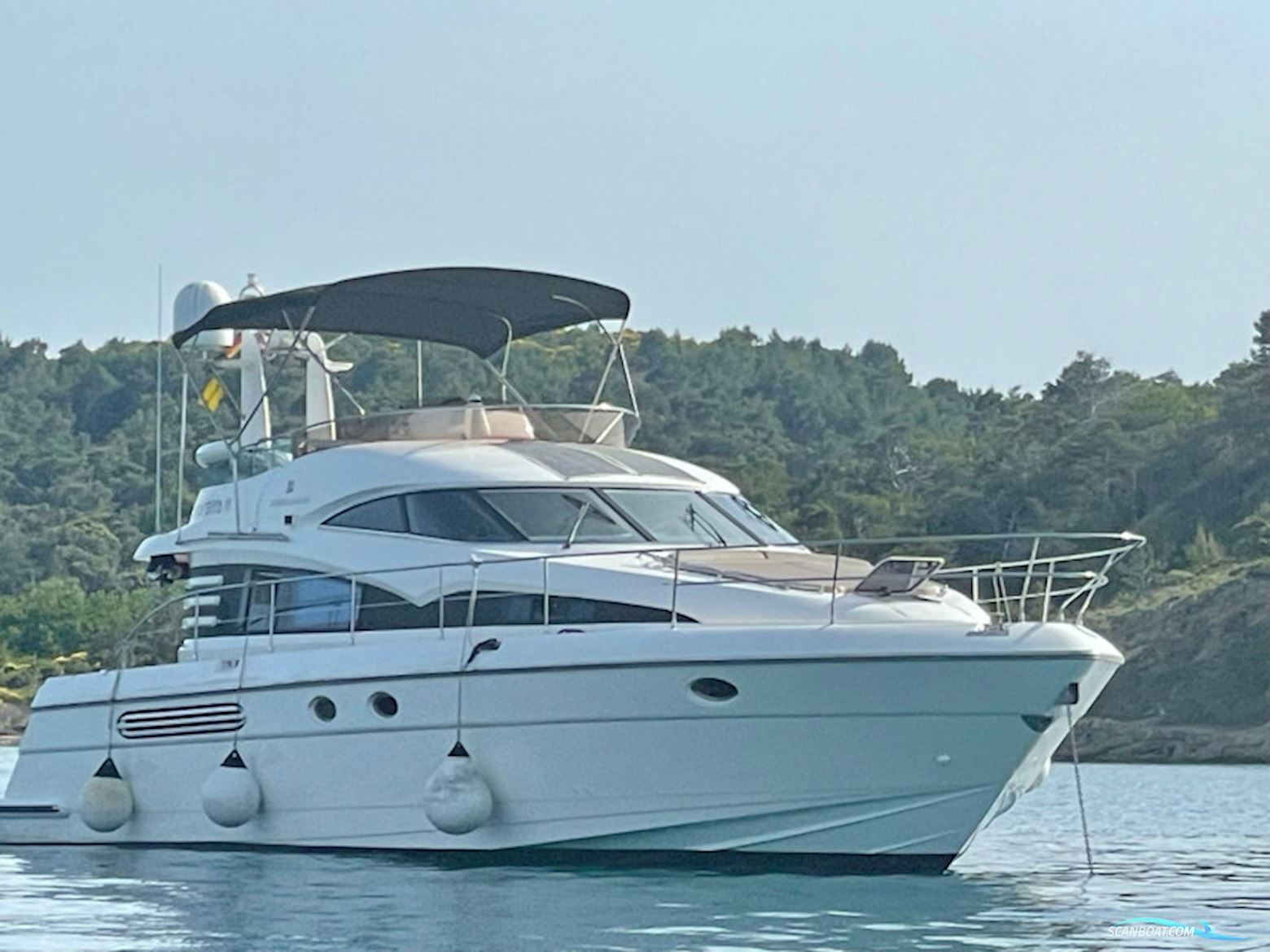Fairline Squadron 52 Fly