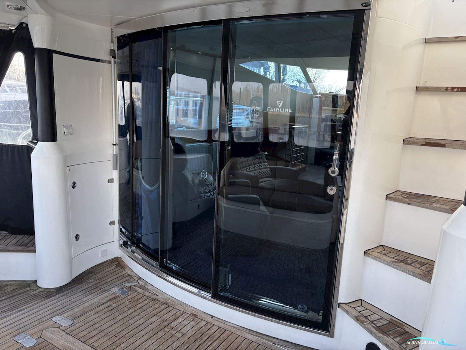 Fairline Squadron 52