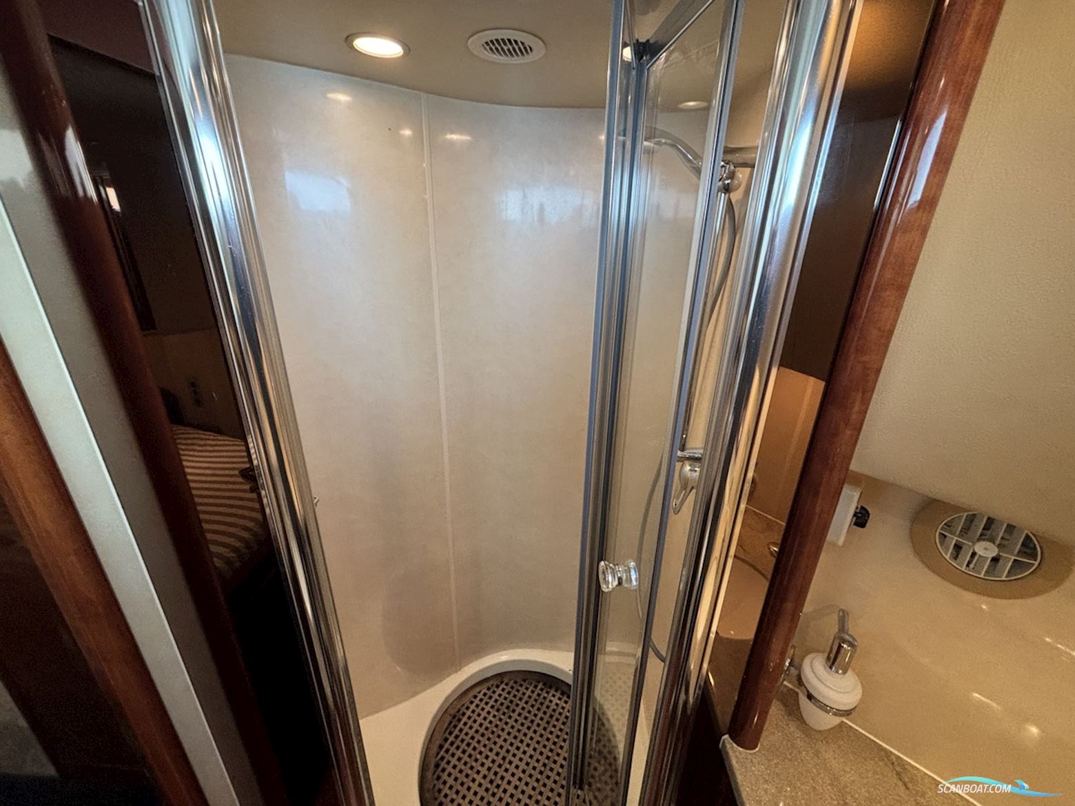 Fairline Squadron 52