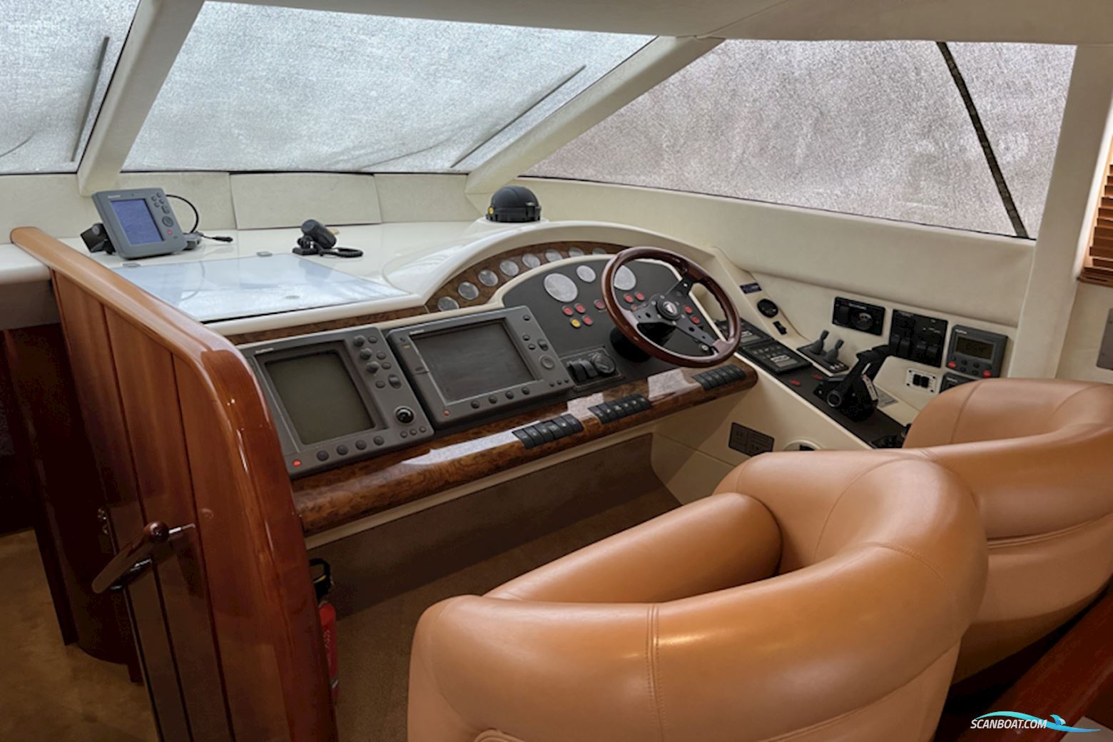Fairline Squadron 55