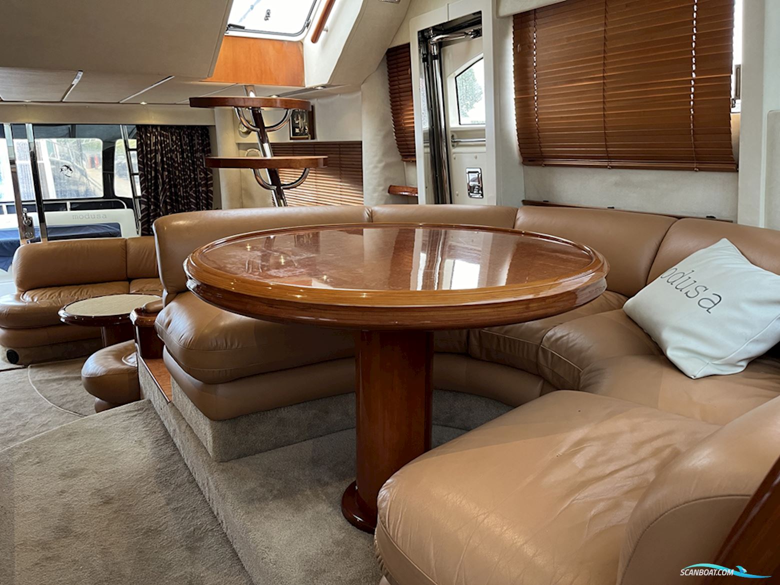 Fairline Squadron 55