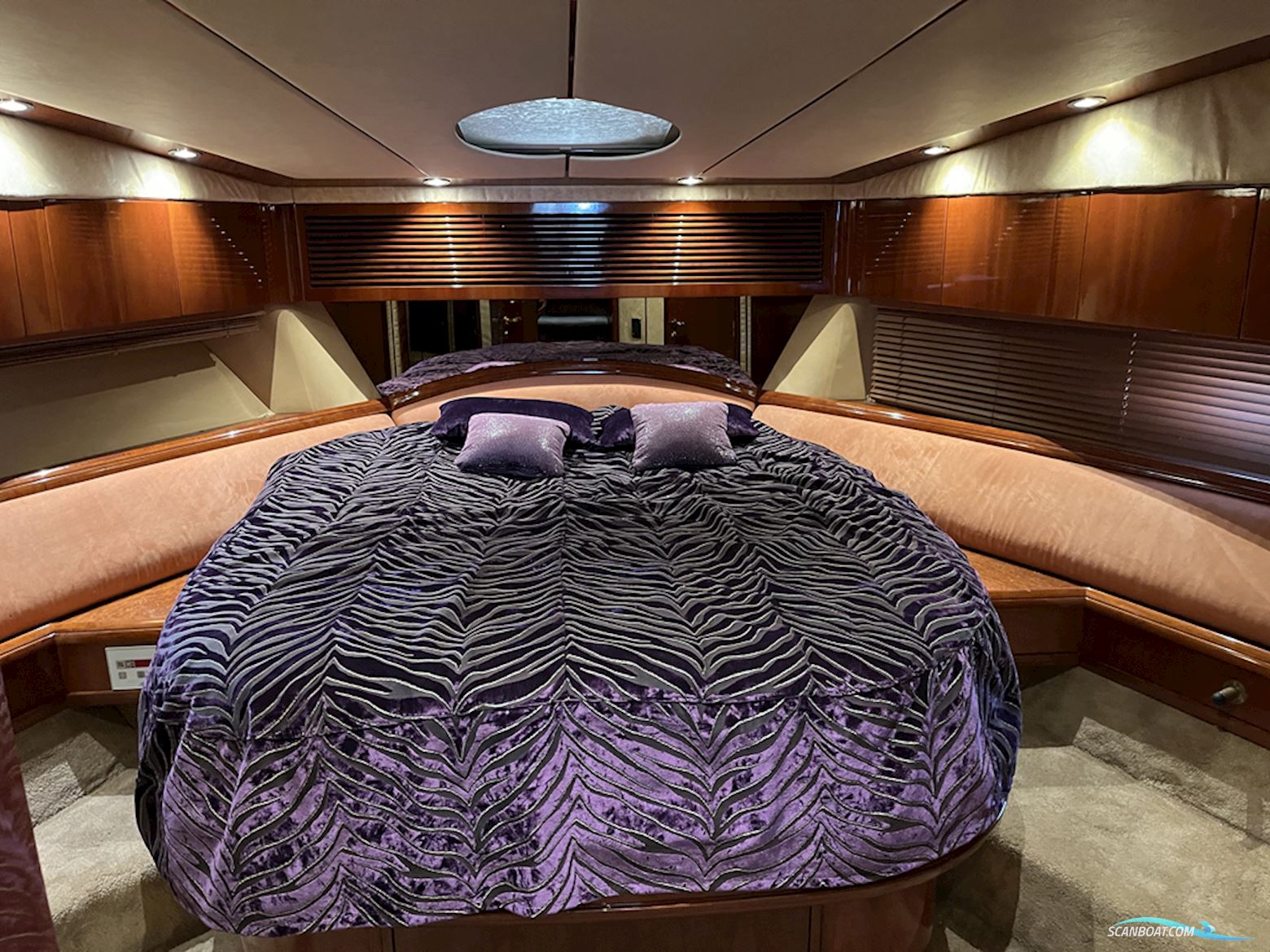 Fairline Squadron 55