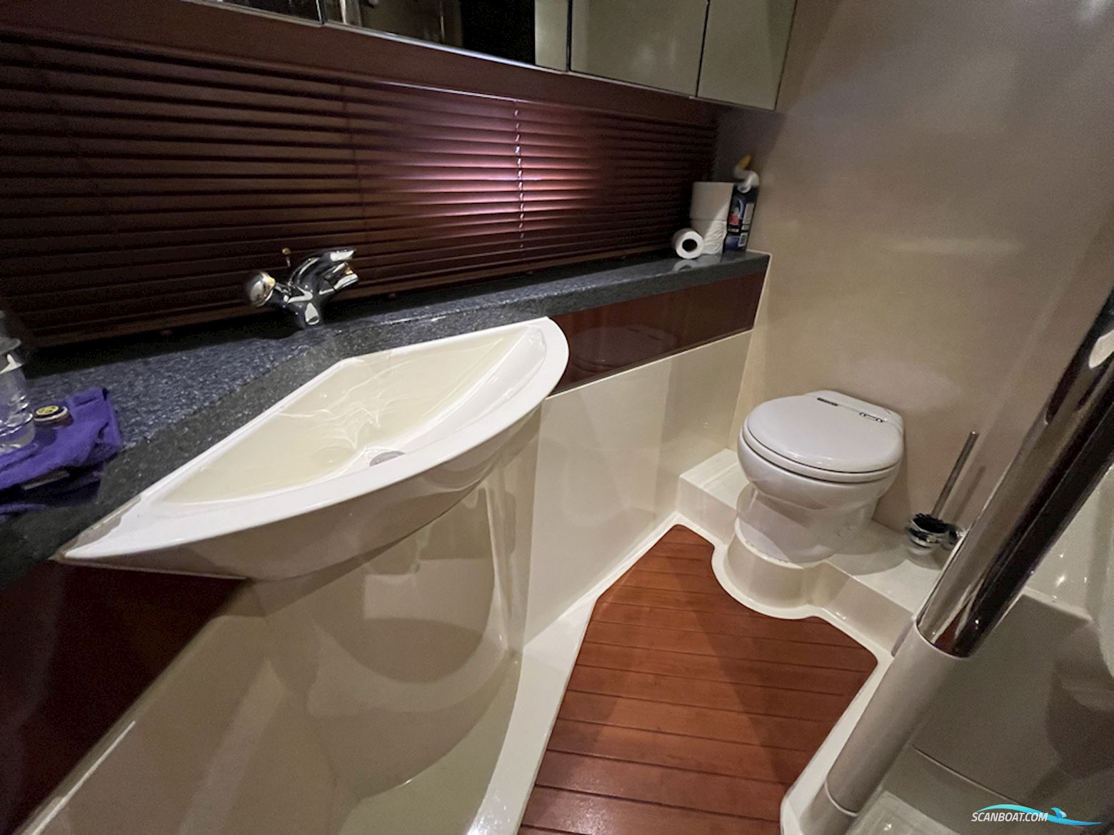 Fairline Squadron 55