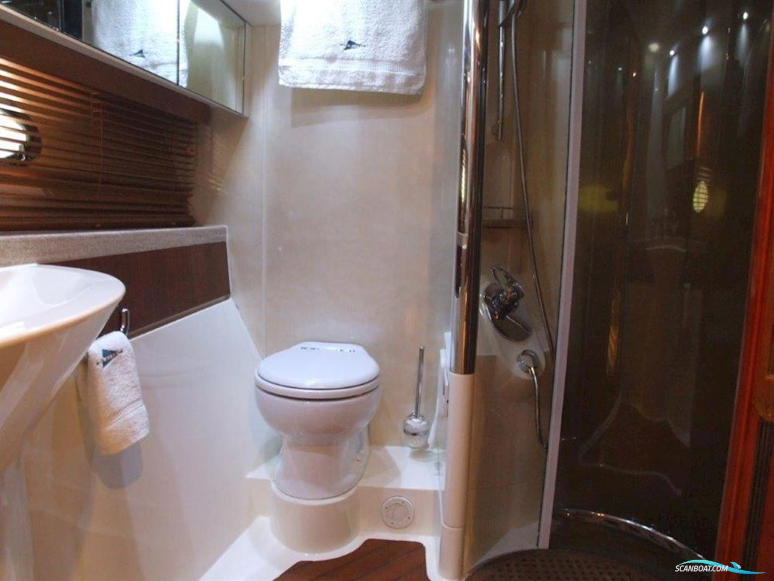 Fairline Squadron 55