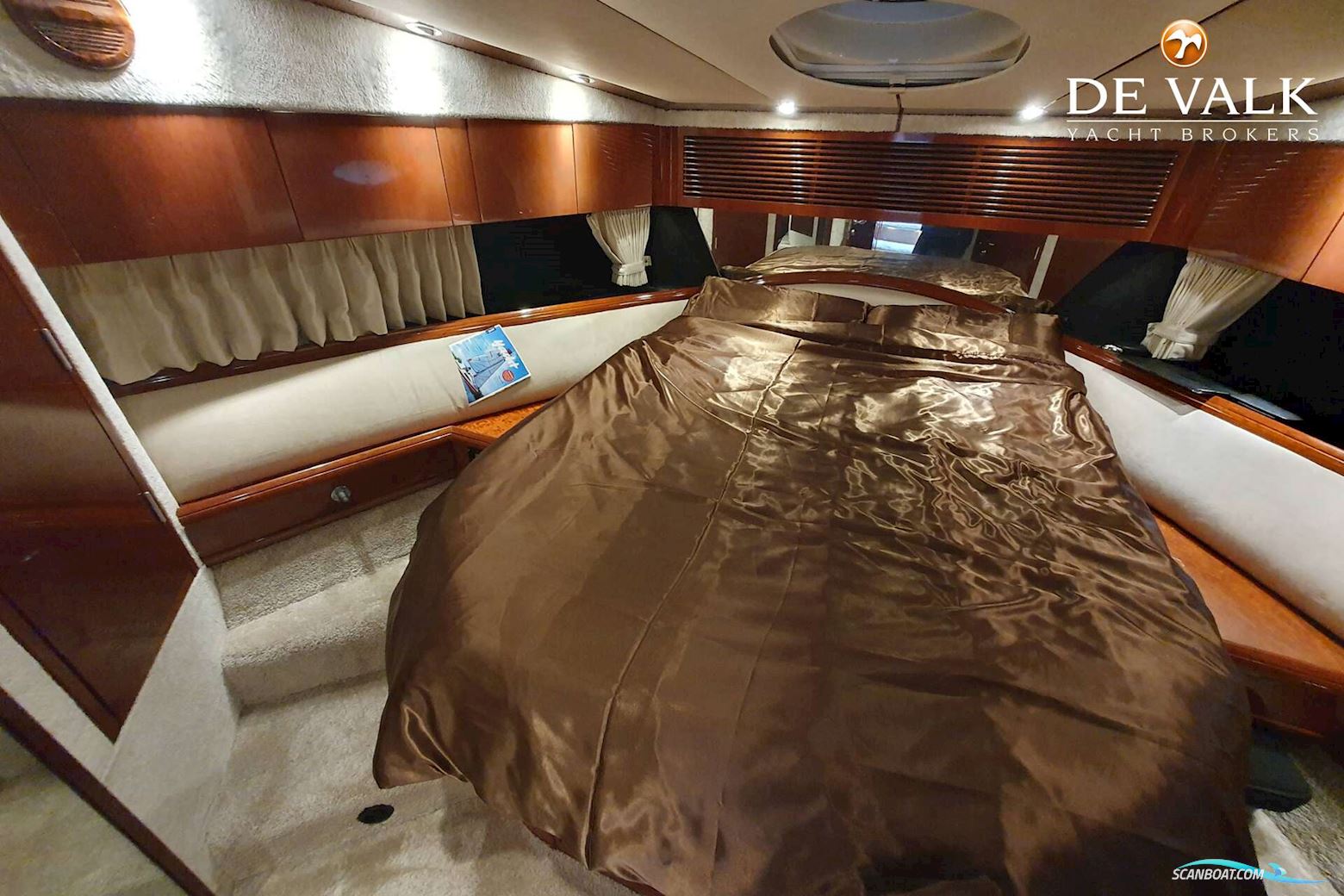 Fairline Squadron 55