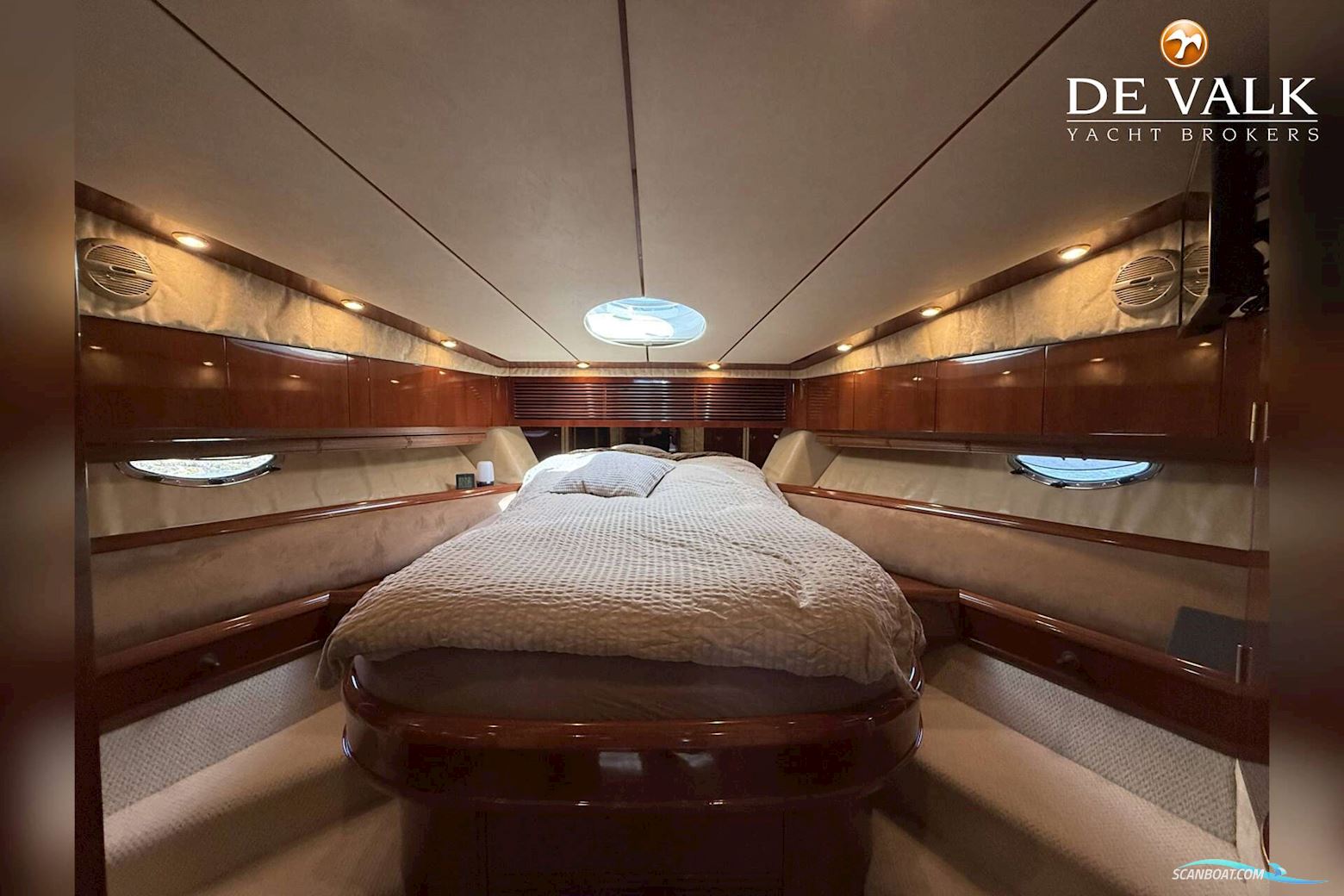 Fairline Squadron 55