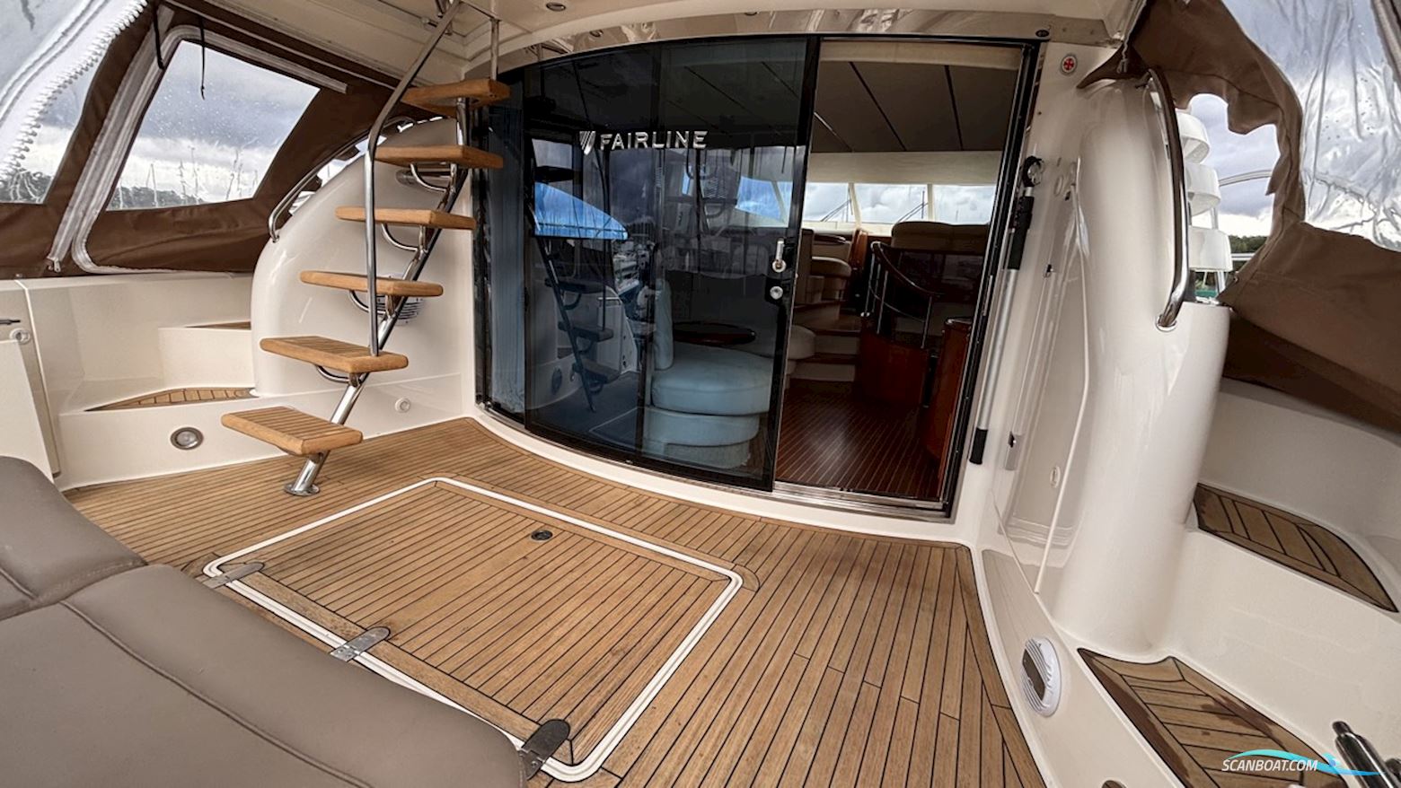 Fairline Squadron 55