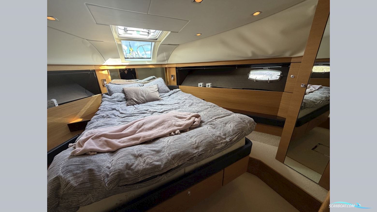 Fairline Squadron 55