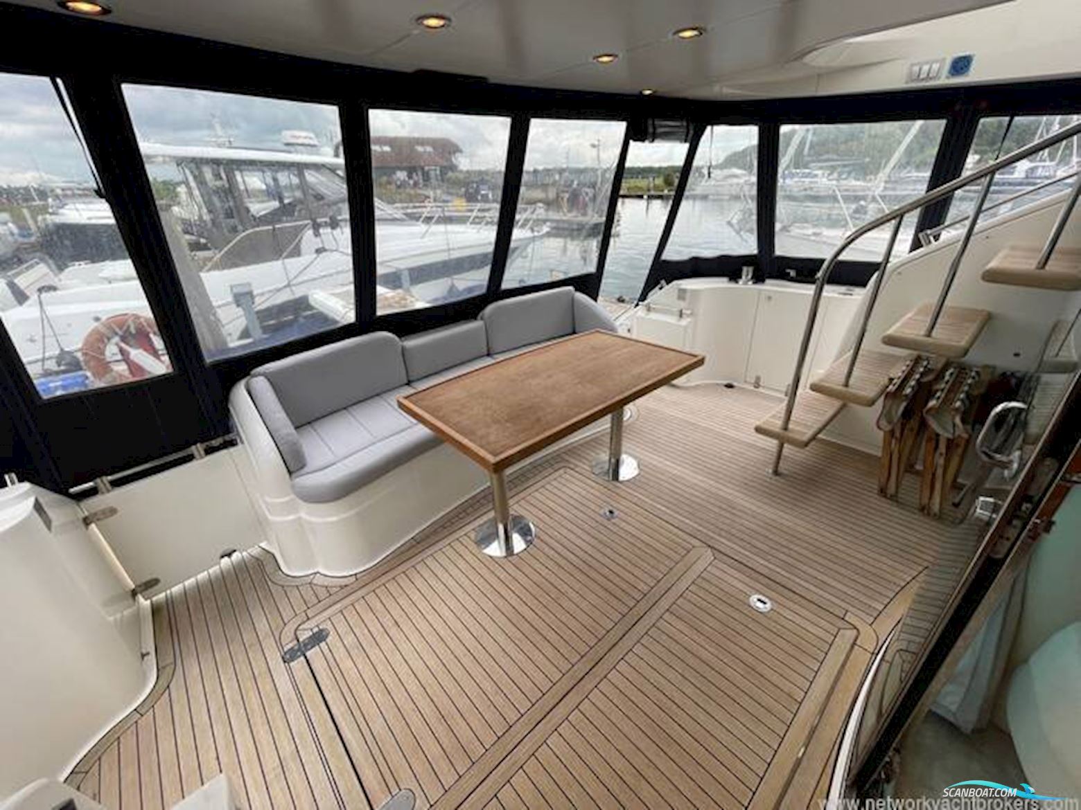 Fairline Squadron 58