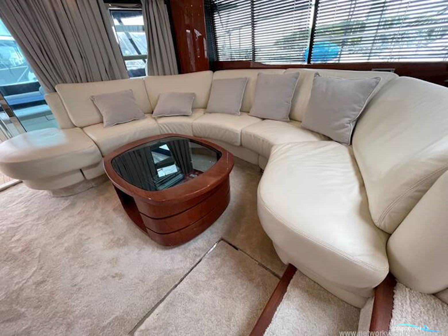 Fairline Squadron 58