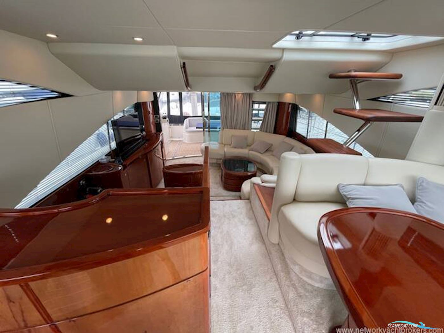 Fairline Squadron 58