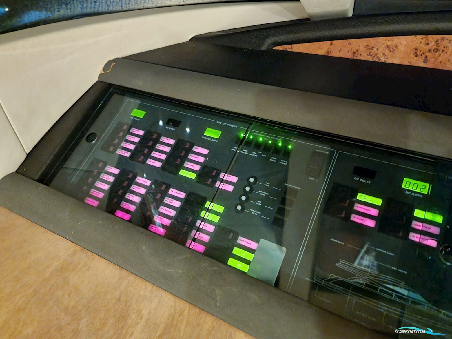 Fairline Squadron 58 Volvo Penta D12-715 EVC