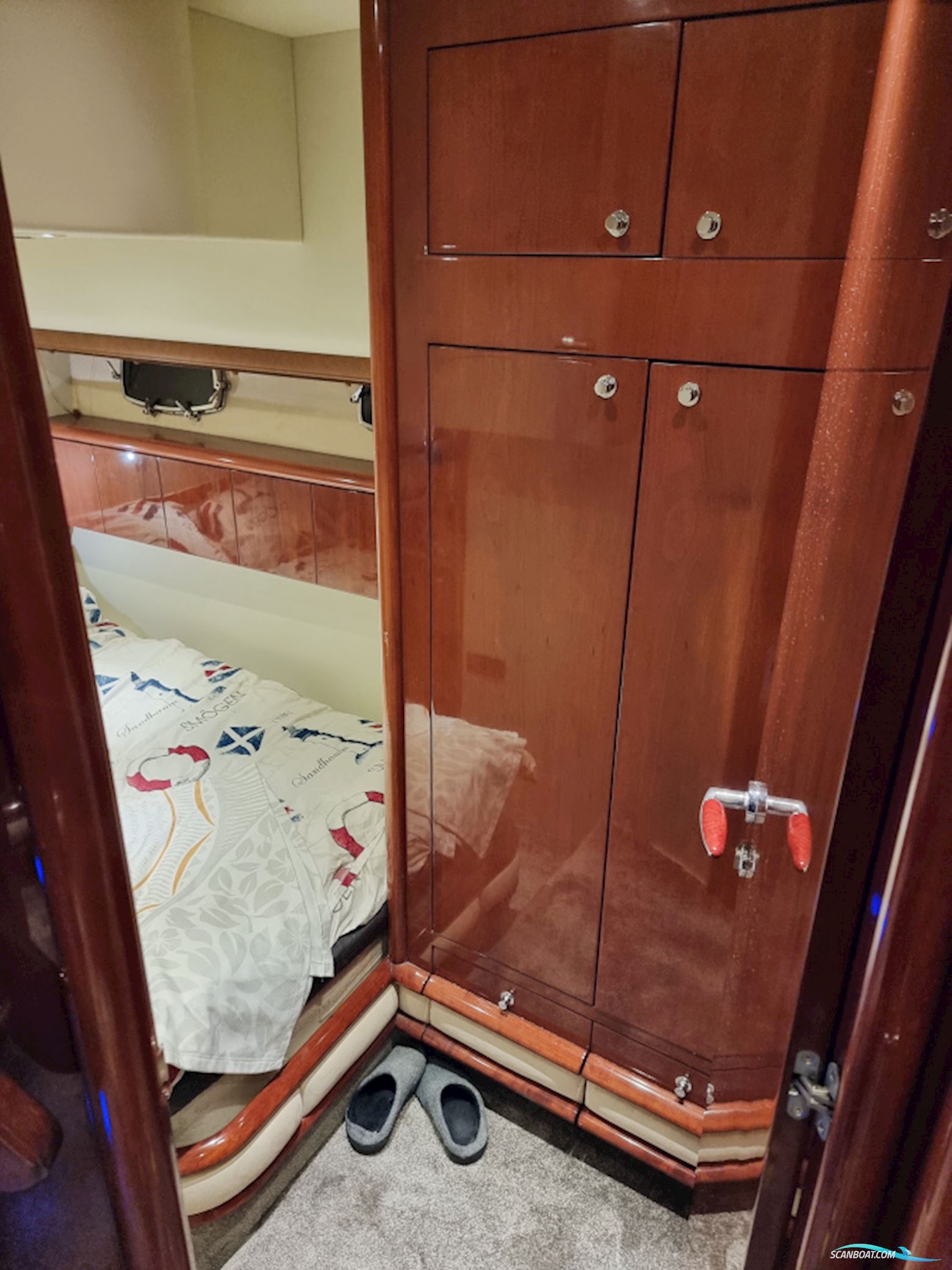 Fairline Squadron 58 Volvo Penta D12-715 EVC