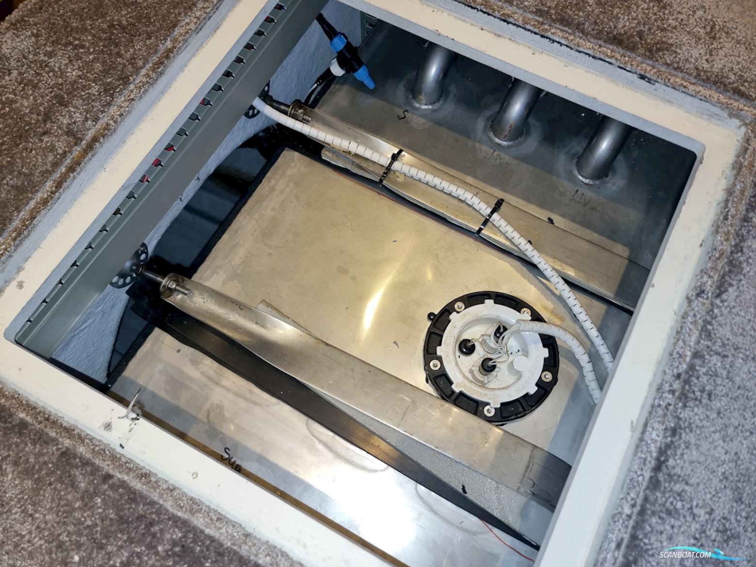 Fairline Squadron 58 Volvo Penta D12-715 EVC