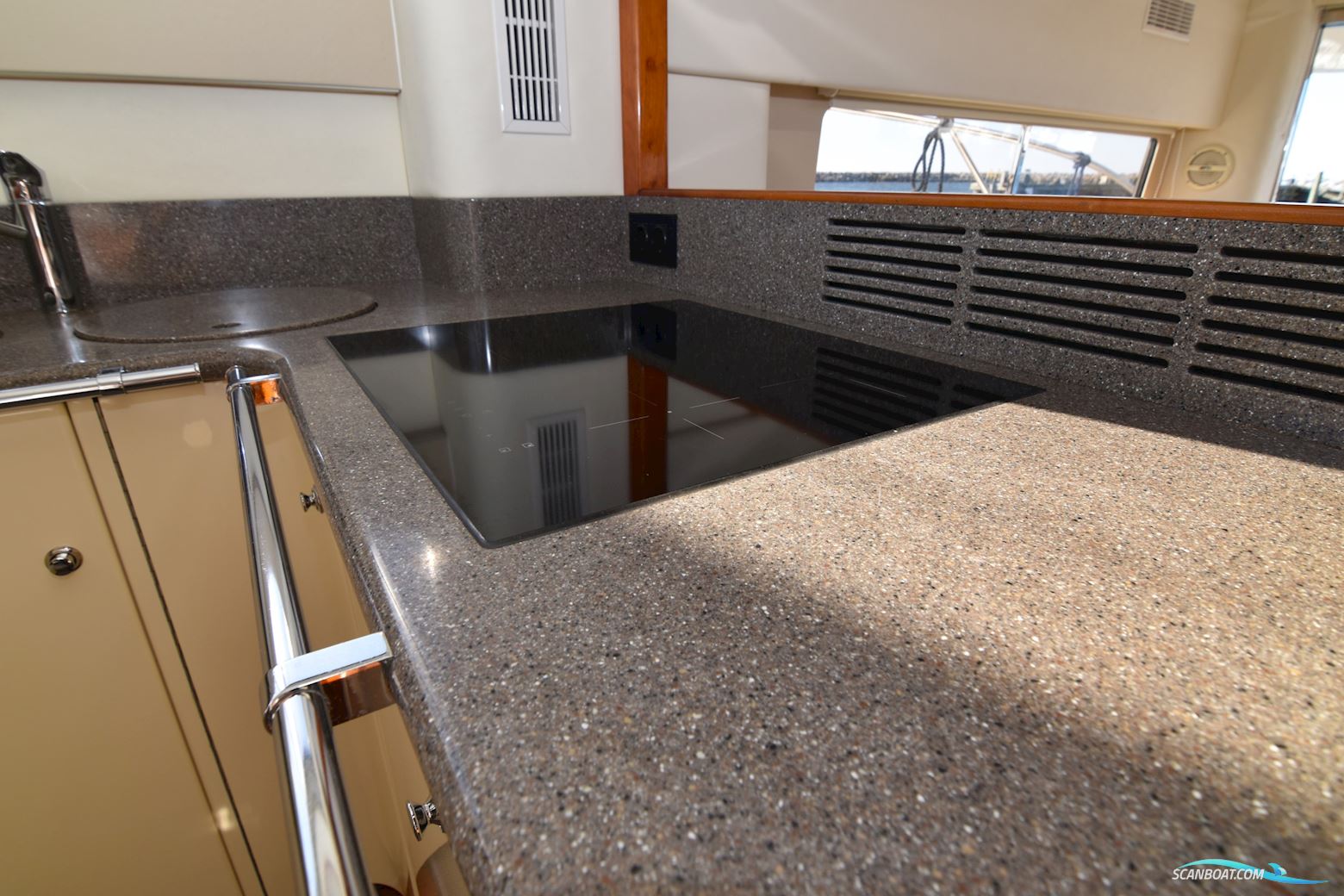 Fairline Squadron 59