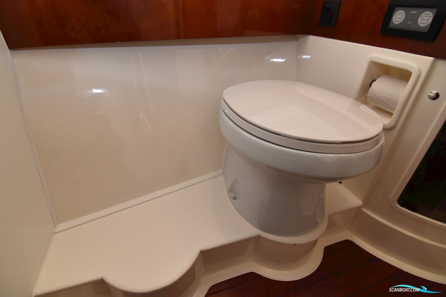 Fairline Squadron 59