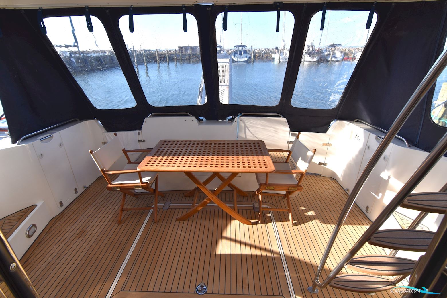 Fairline Squadron 59