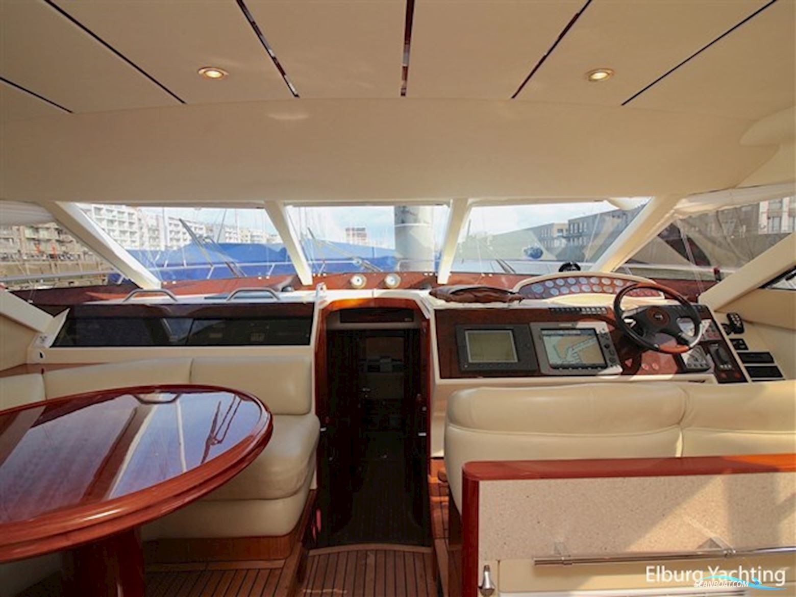 Fairline Squadron 59