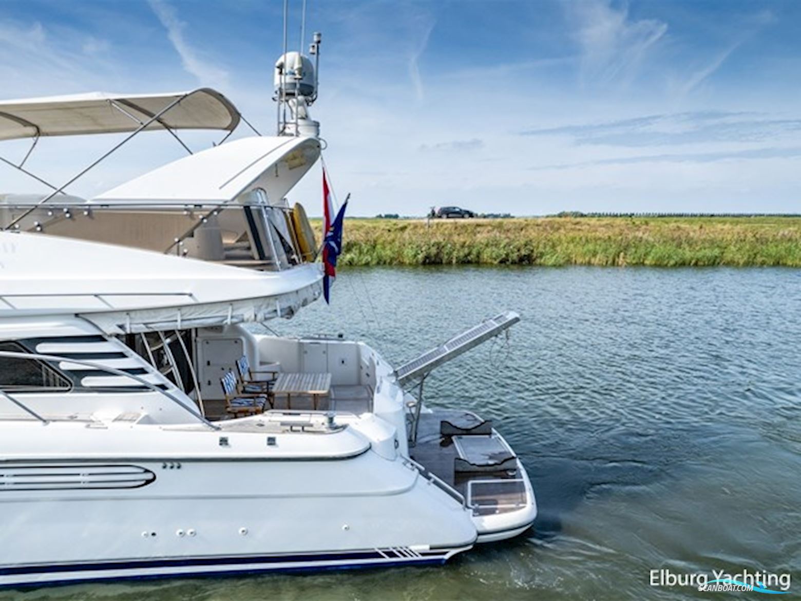 Fairline Squadron 59