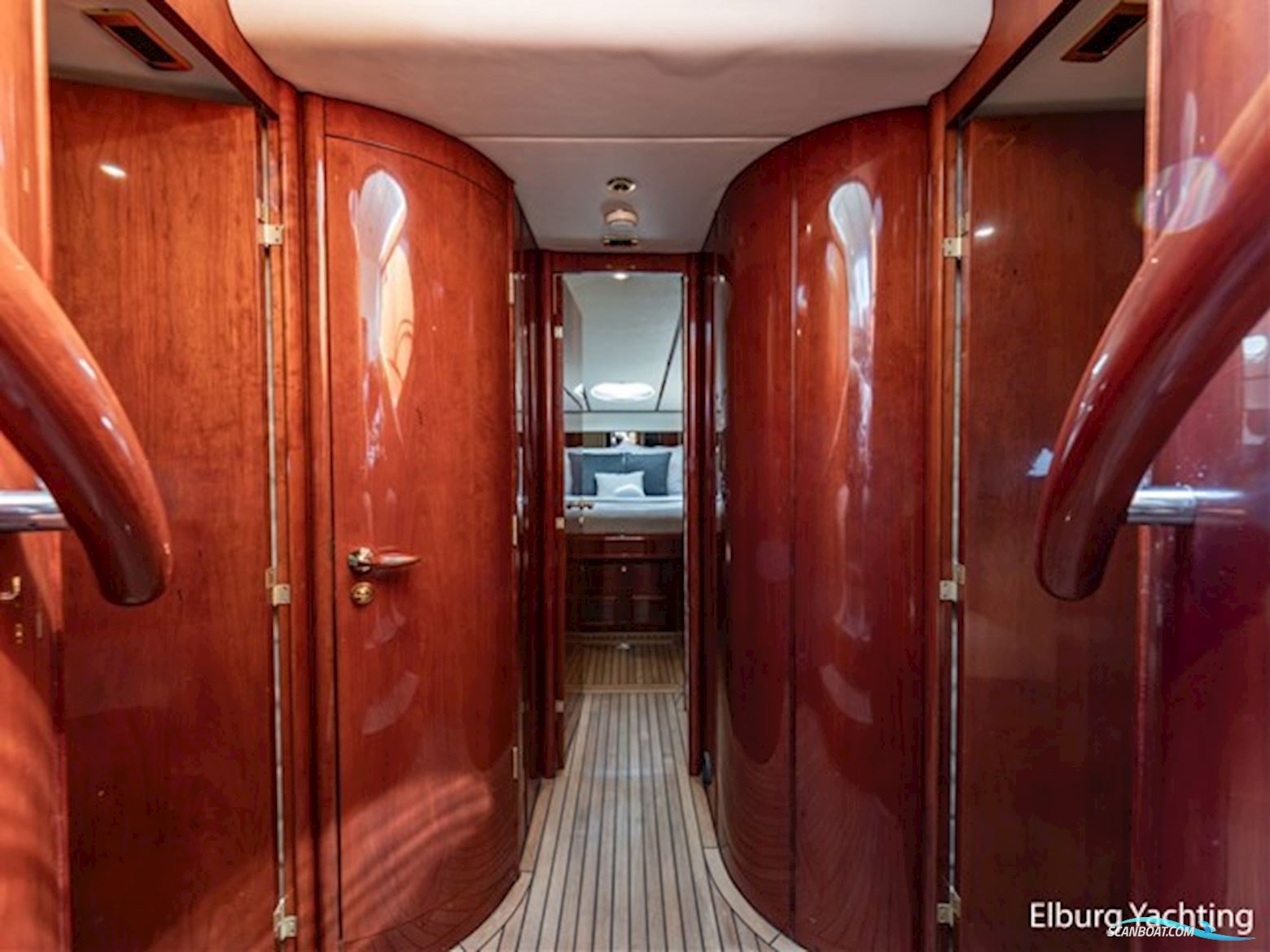 Fairline Squadron 59