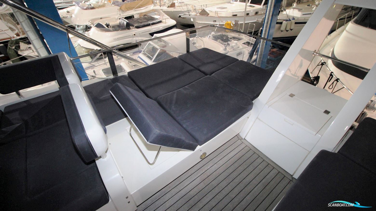 Fairline Squadron 65