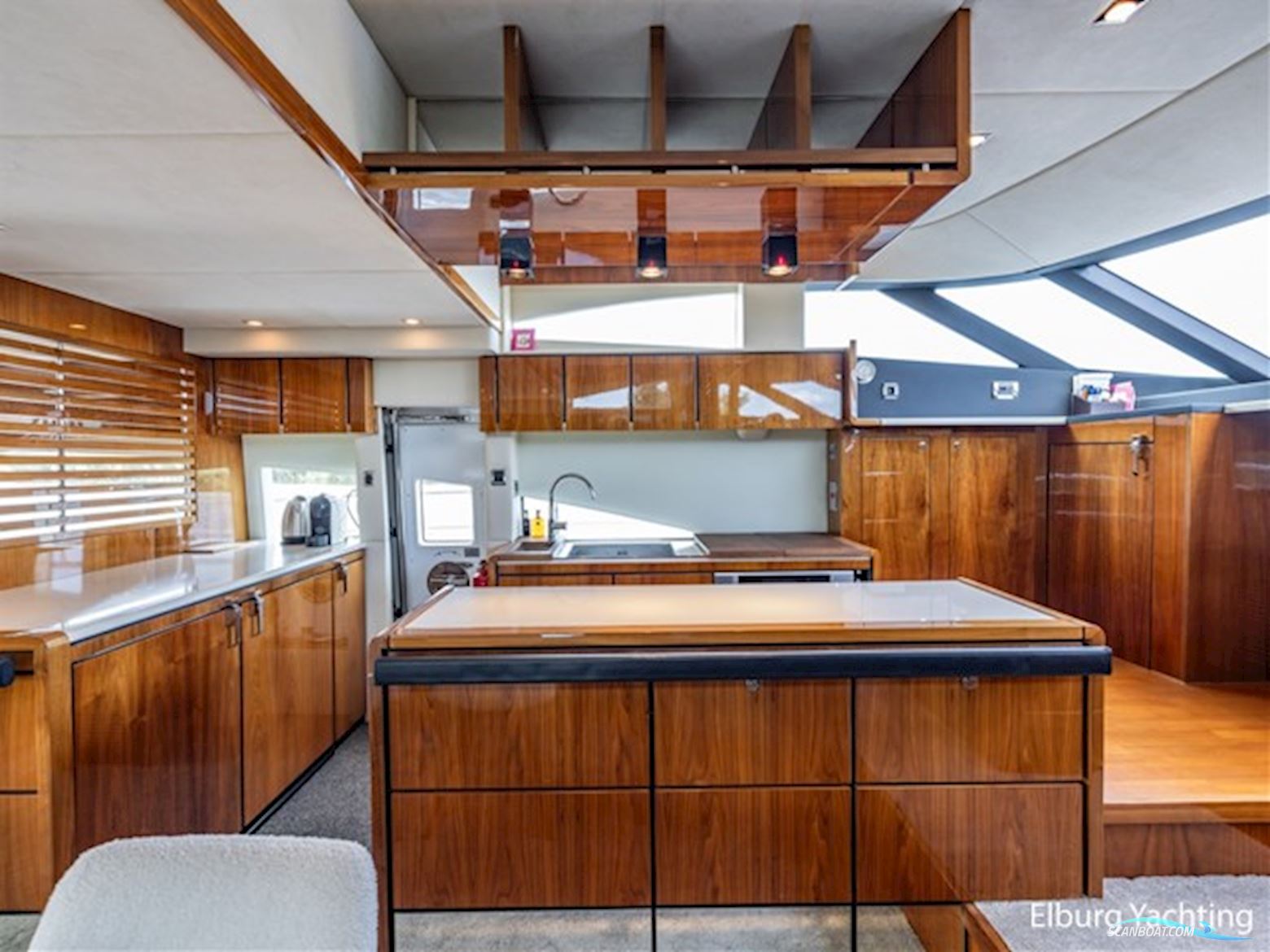 Fairline Squadron 70 - Cvo Certified