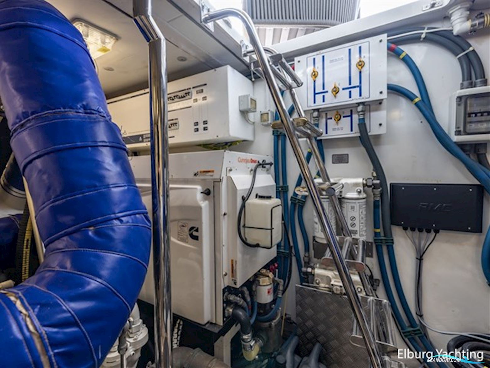 Fairline Squadron 70 