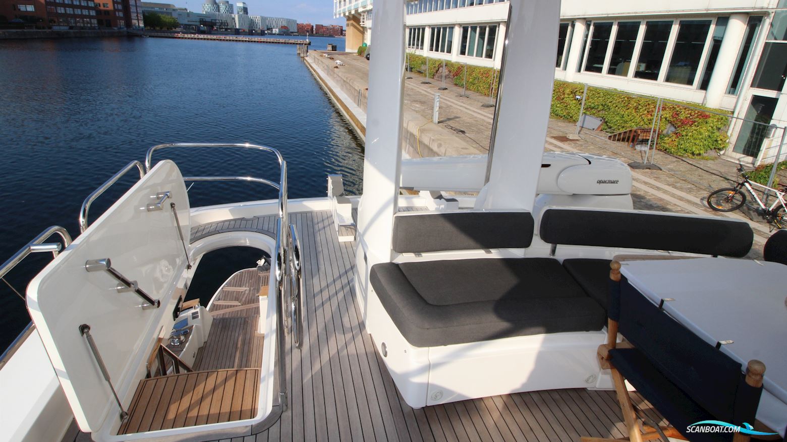 Fairline Squadron 70