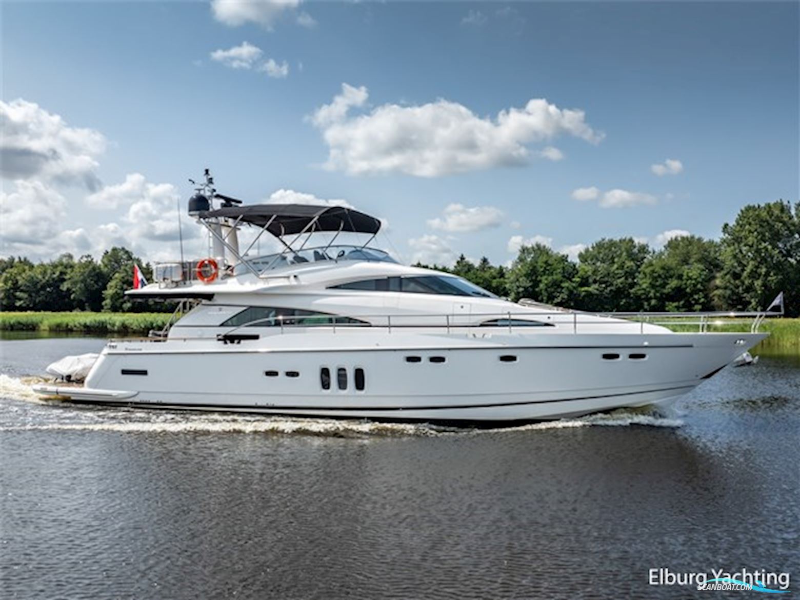 Fairline Squadron 70 Motorbåt 2009, Holland