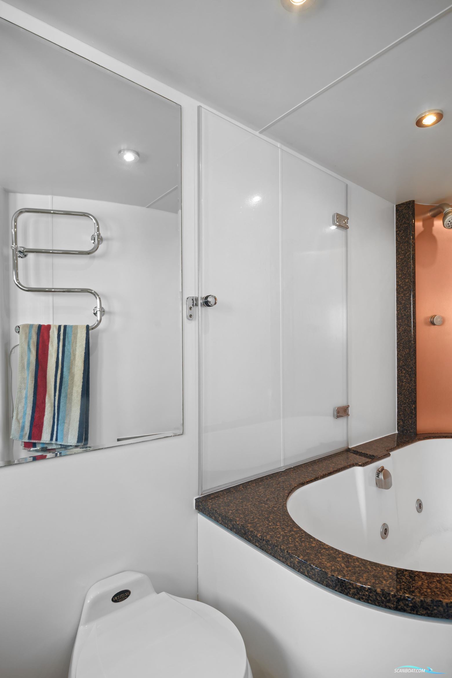 Fairline Squadron 74