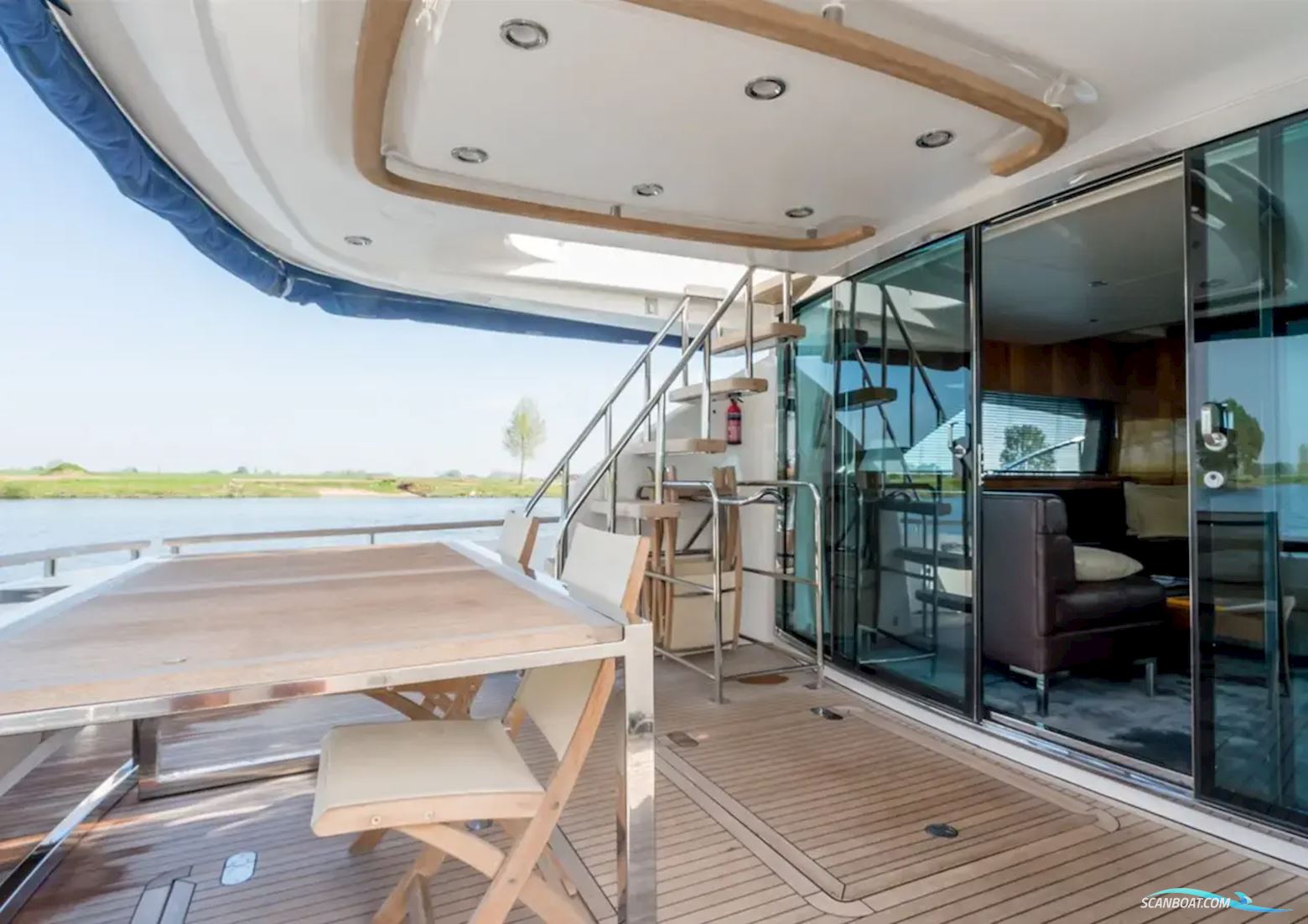 Fairline Squadron 78