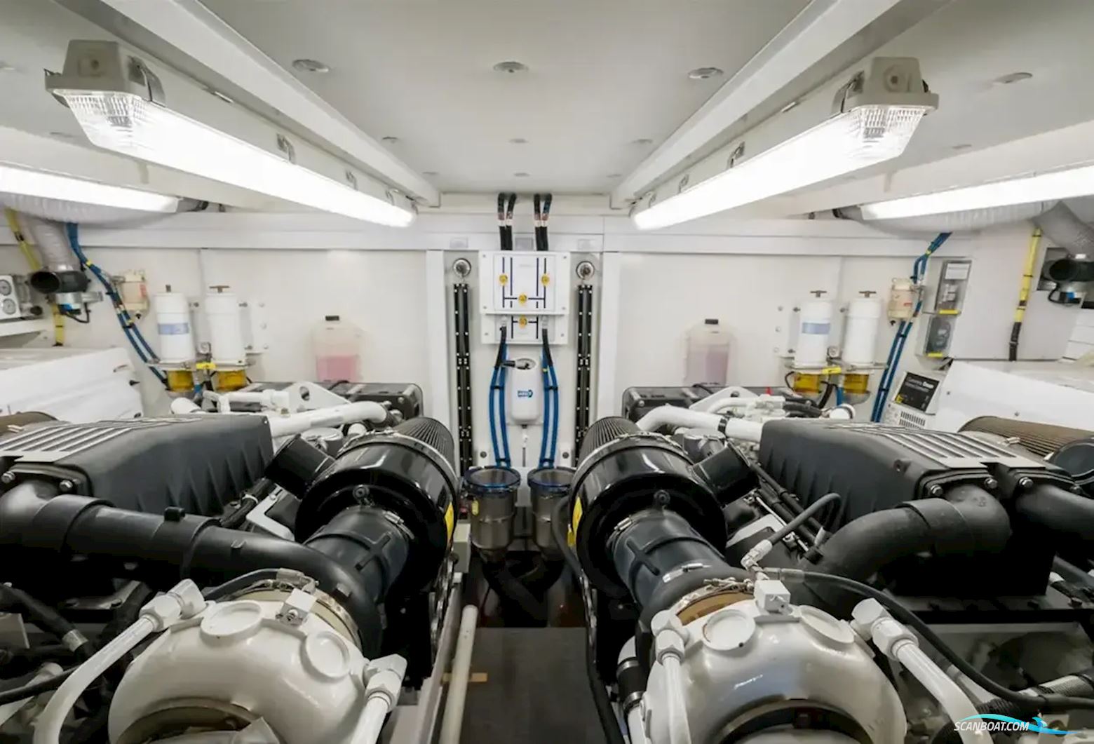 Fairline Squadron 78