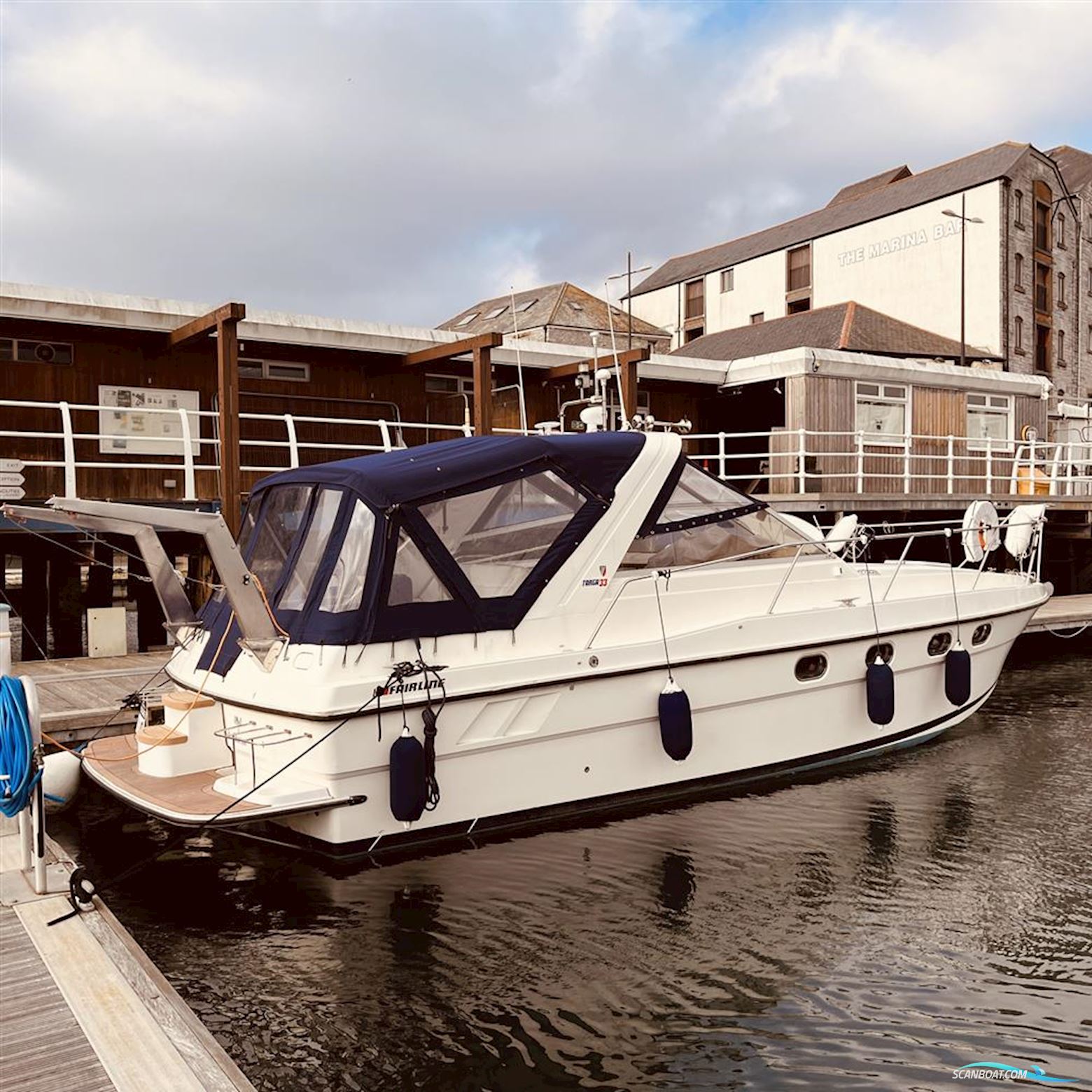 Fairline Targa 33 Motorbåt 1987, med 2 X Volvo Penta Aqad41-A 200hp motor, England