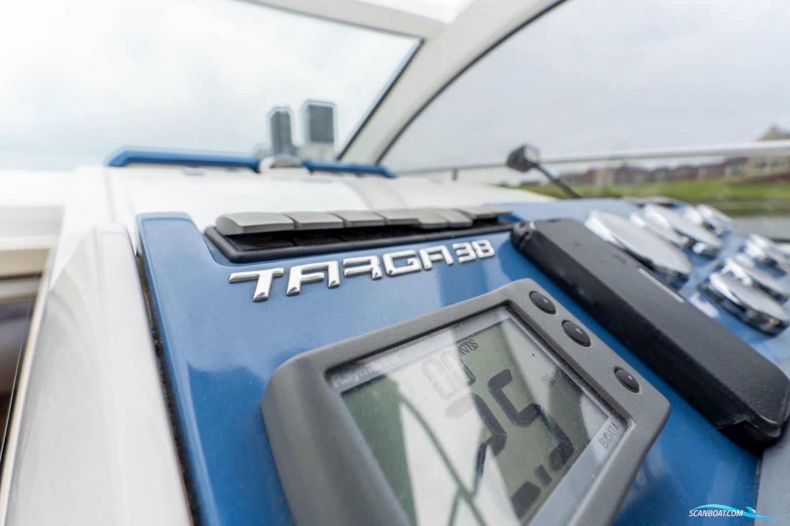 Fairline Targa 38