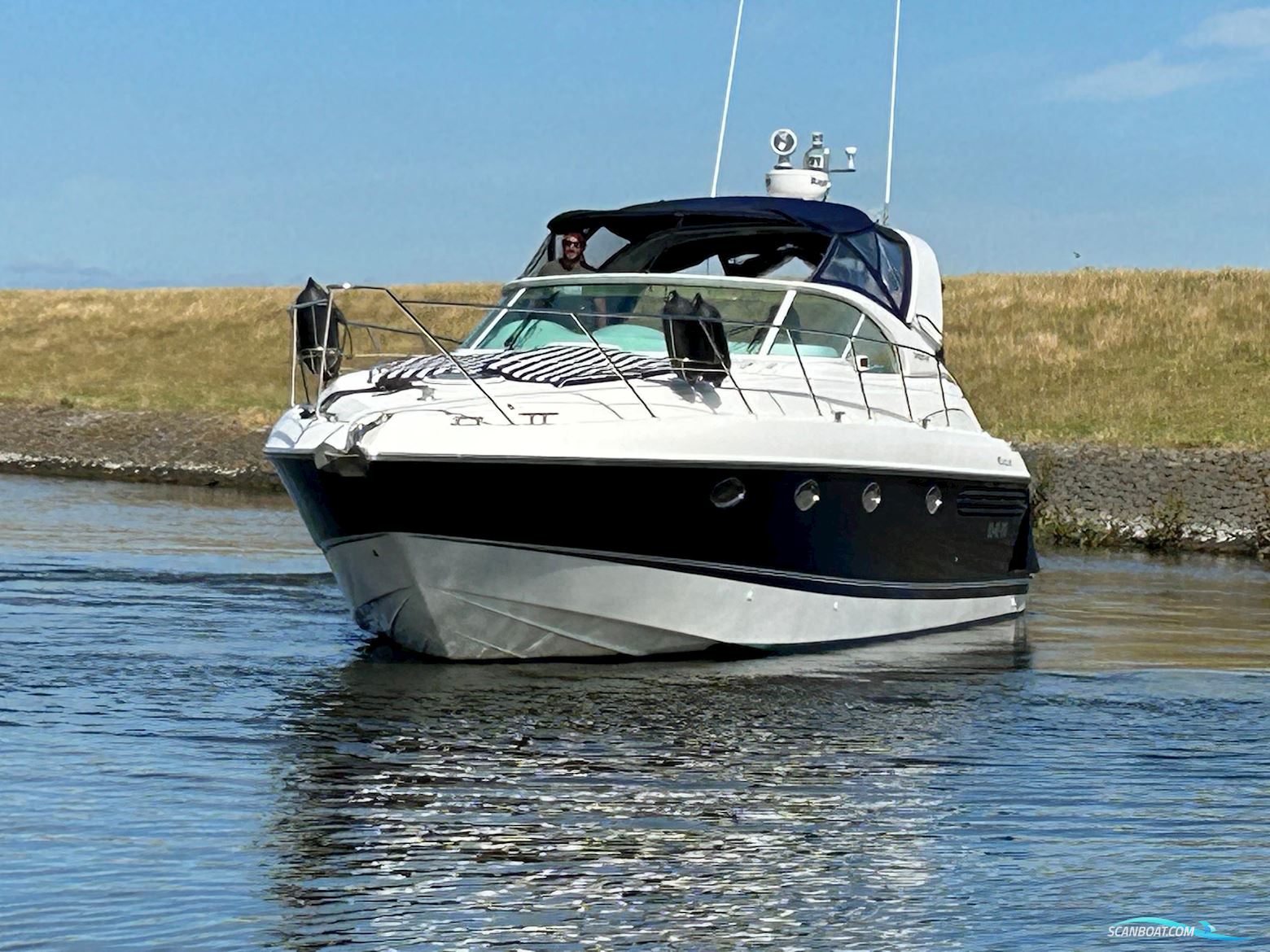 Fairline Targa 43