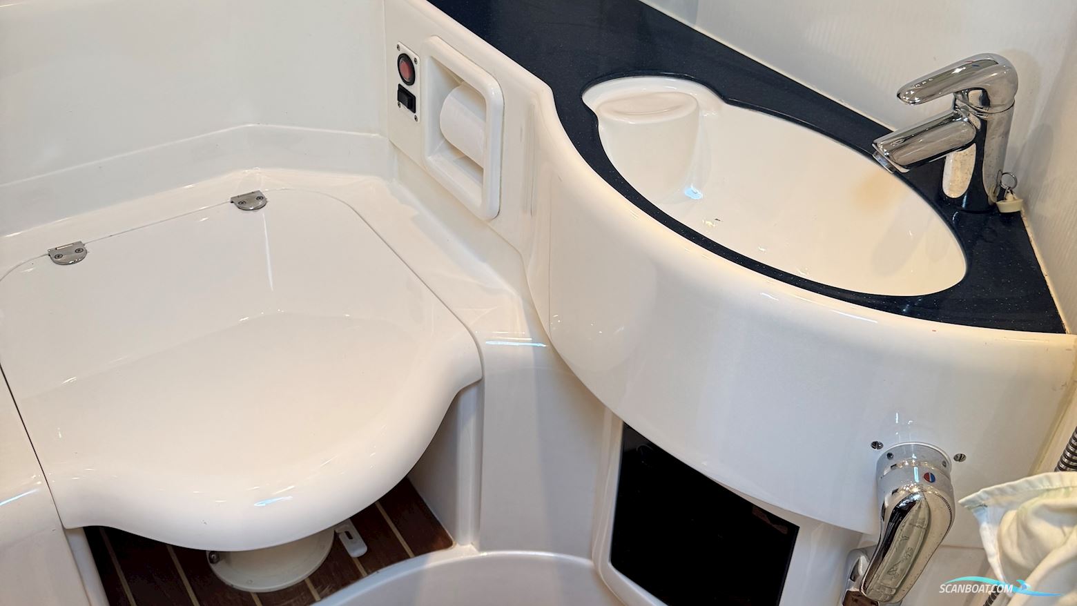 Fairline Targa 43