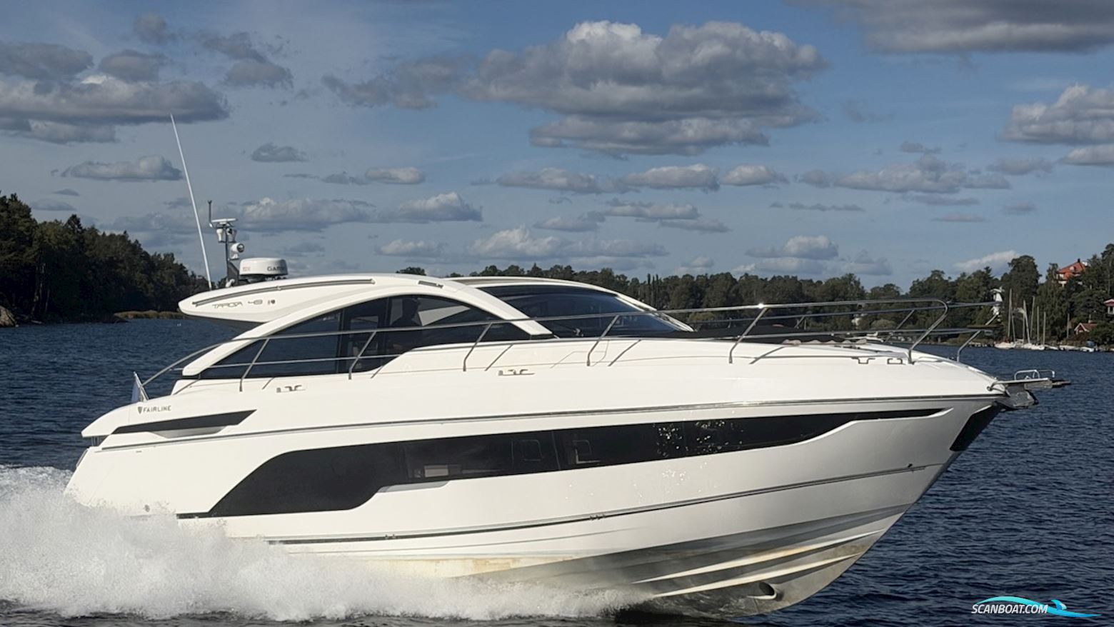 Fairline Targa 43 Motorbåt 2019, med 2x Volvo Penta Ips 600, Ca 540h motor, Sverige