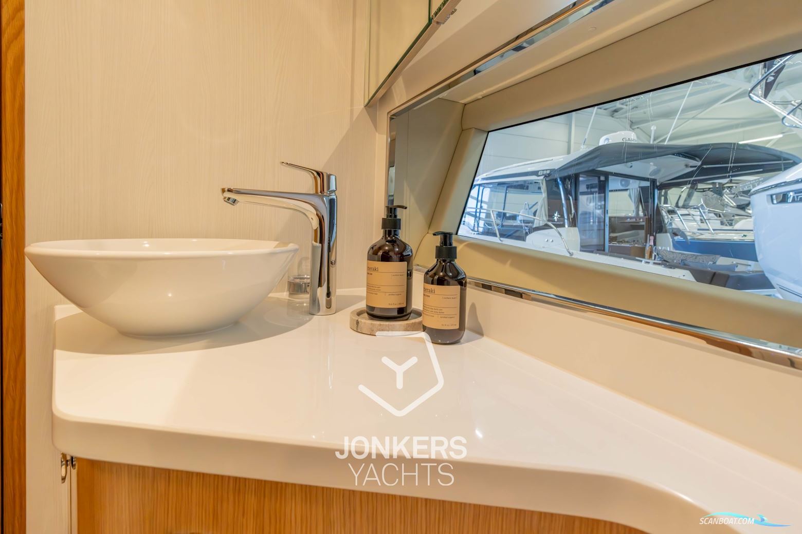 Fairline Targa 45 GT- MODEL 2025 WITH OAK SATIN TIMBER