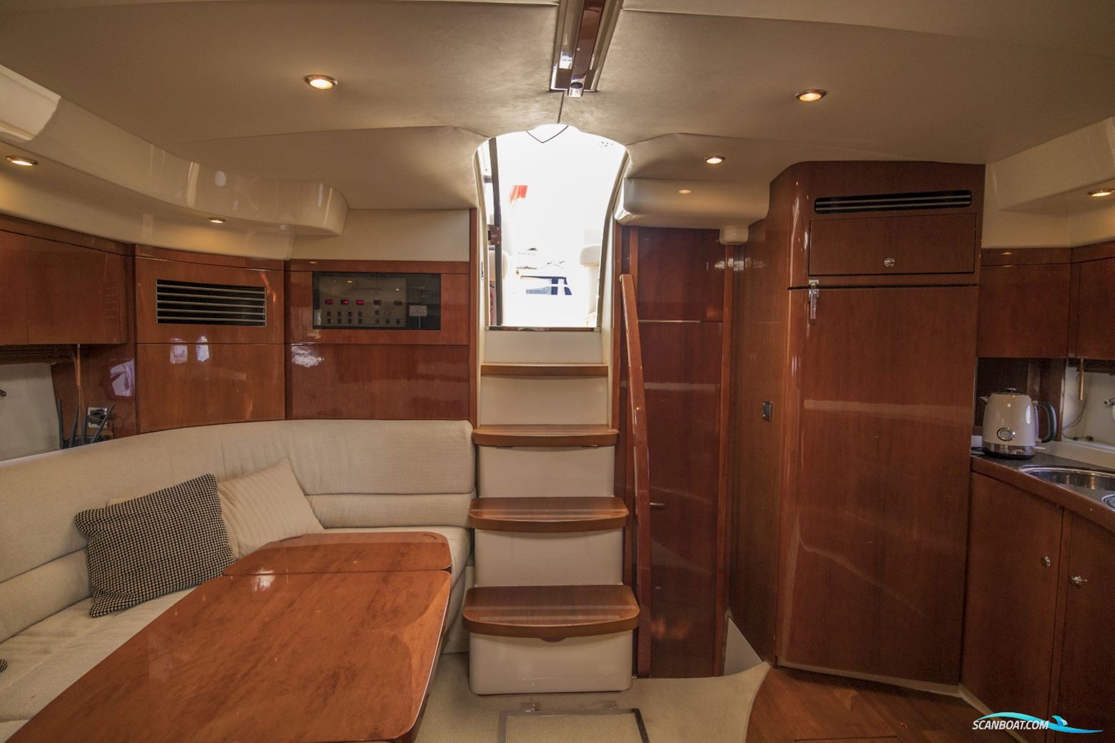 Fairline Targa 47
